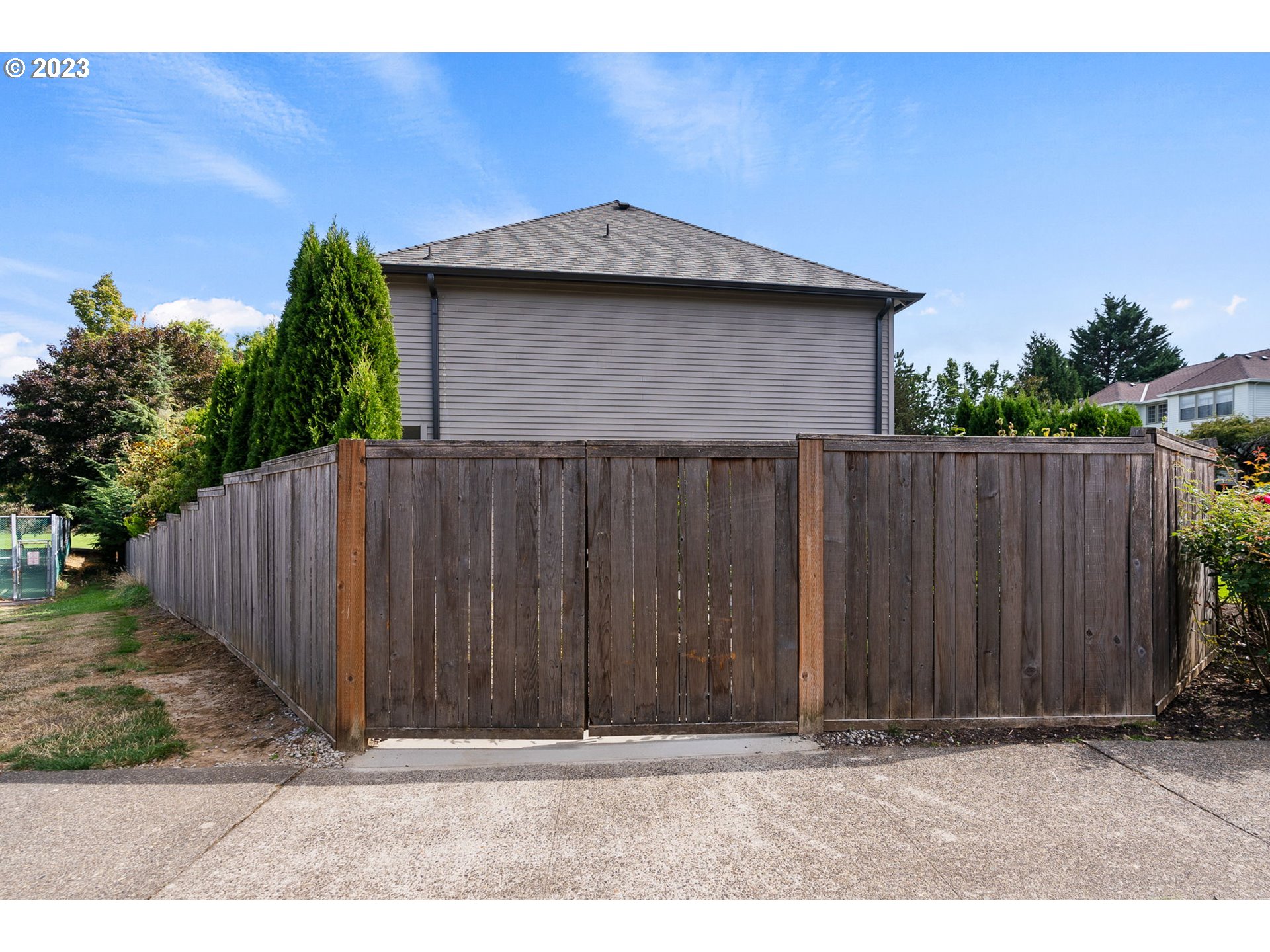 17942 SAINT CLAIR DR