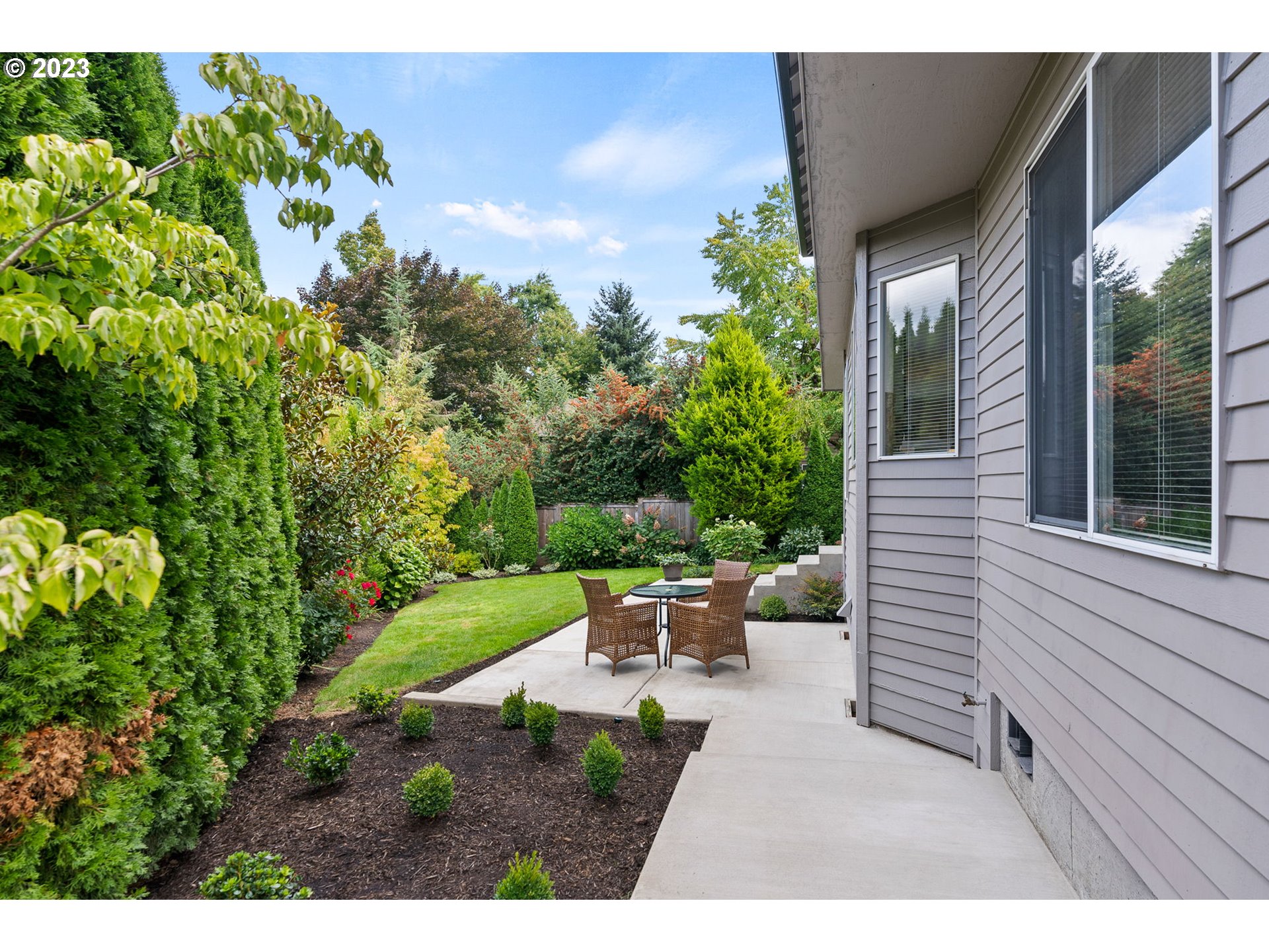 17942 SAINT CLAIR DR