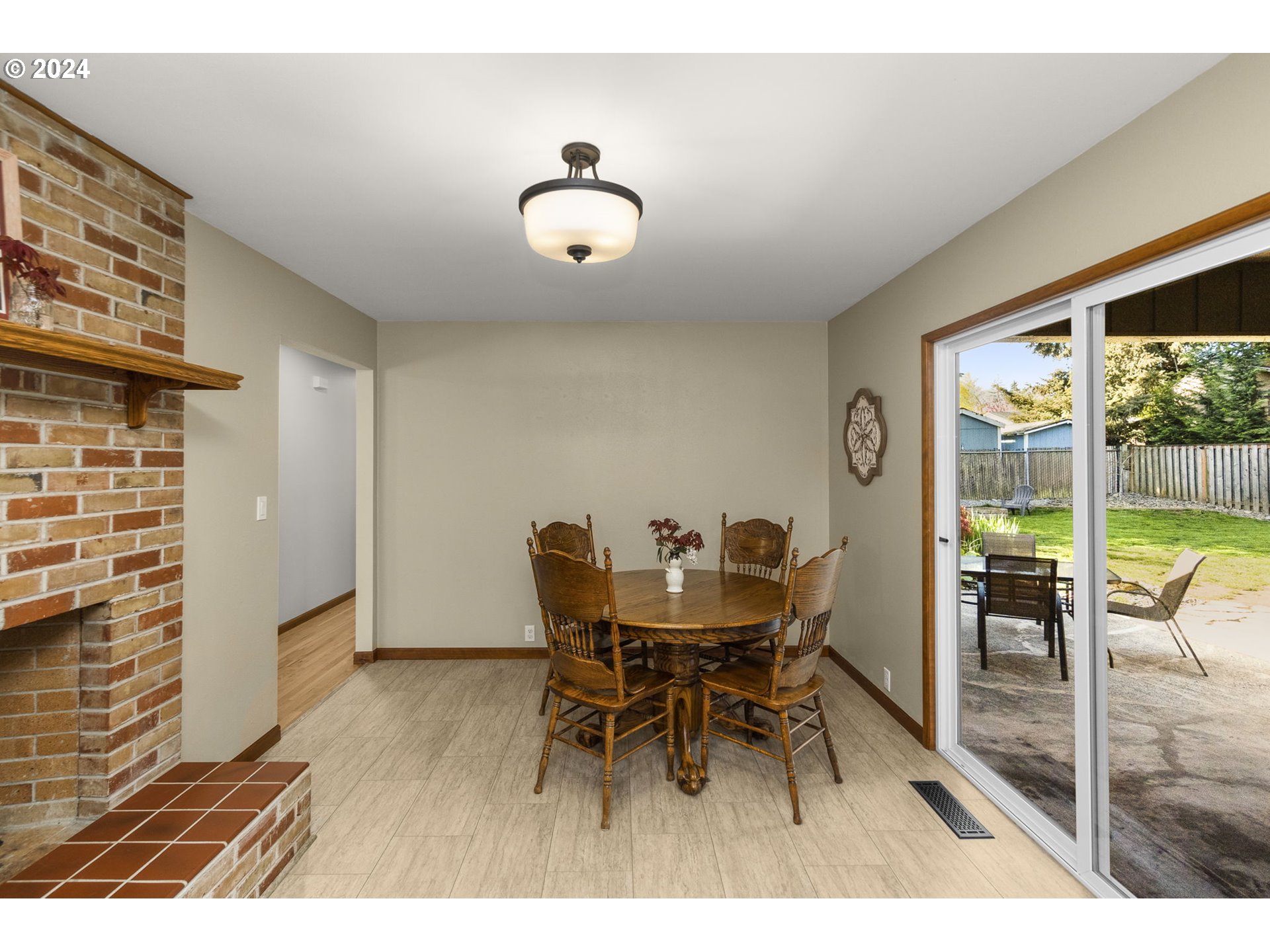 177 NE 14th AVE