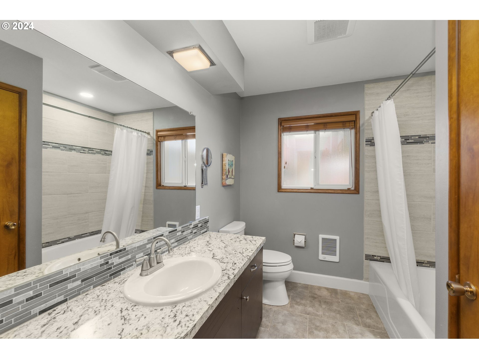 177 NE 14th AVE