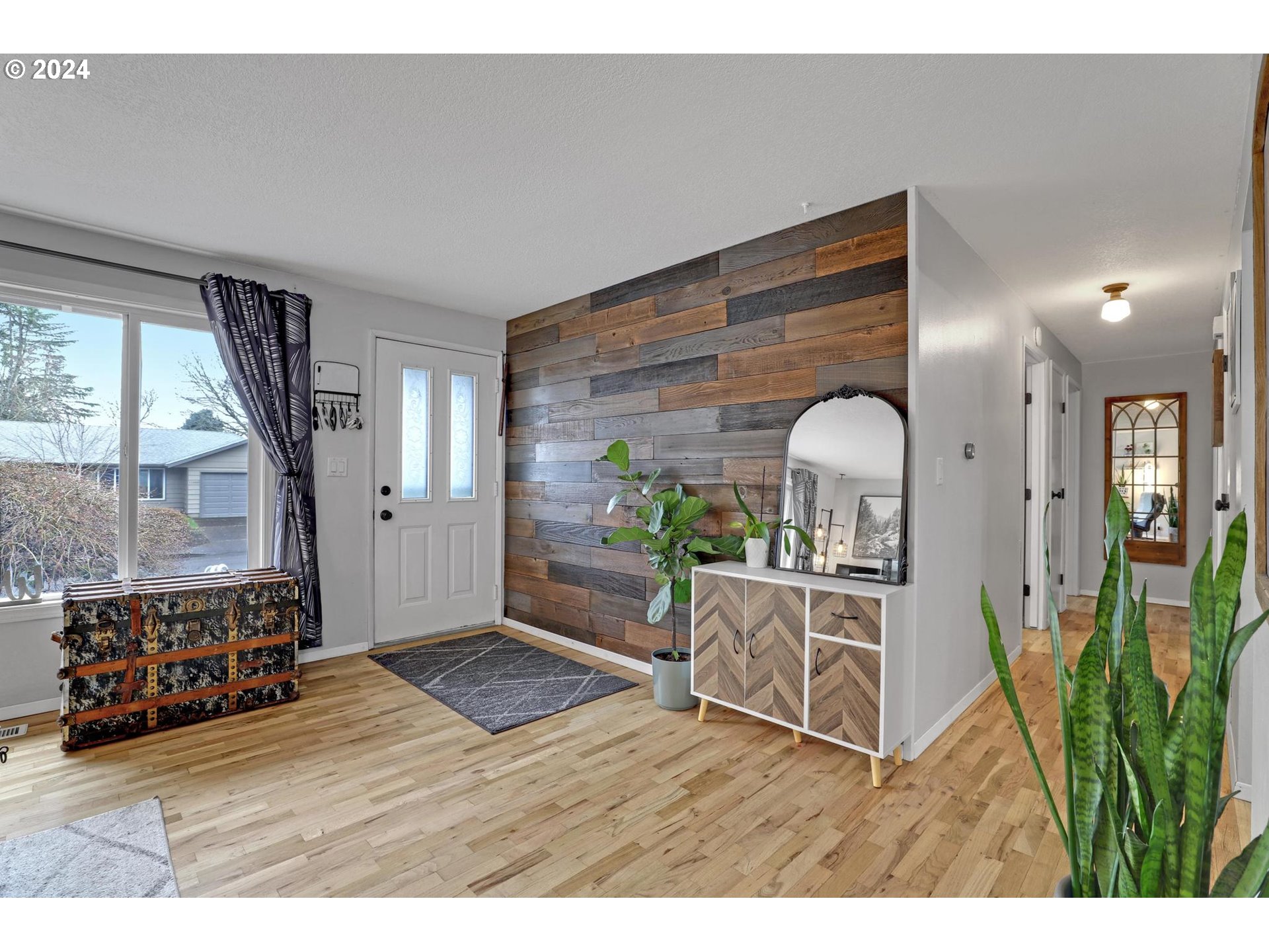 11605 SW BURLCREST DR