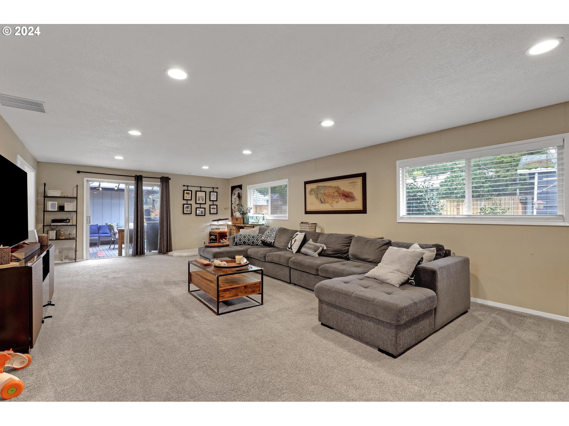 11605 SW BURLCREST DR