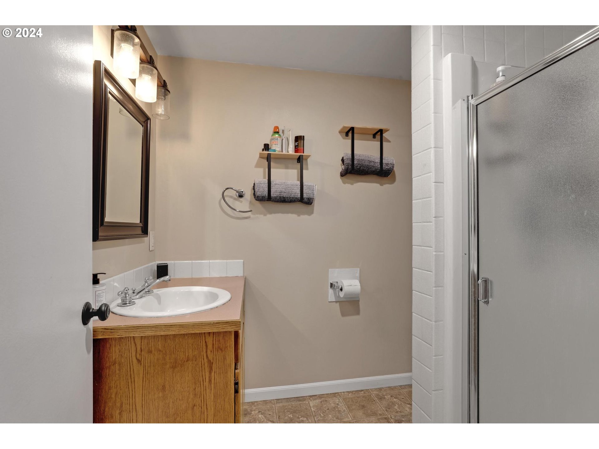 11605 SW BURLCREST DR