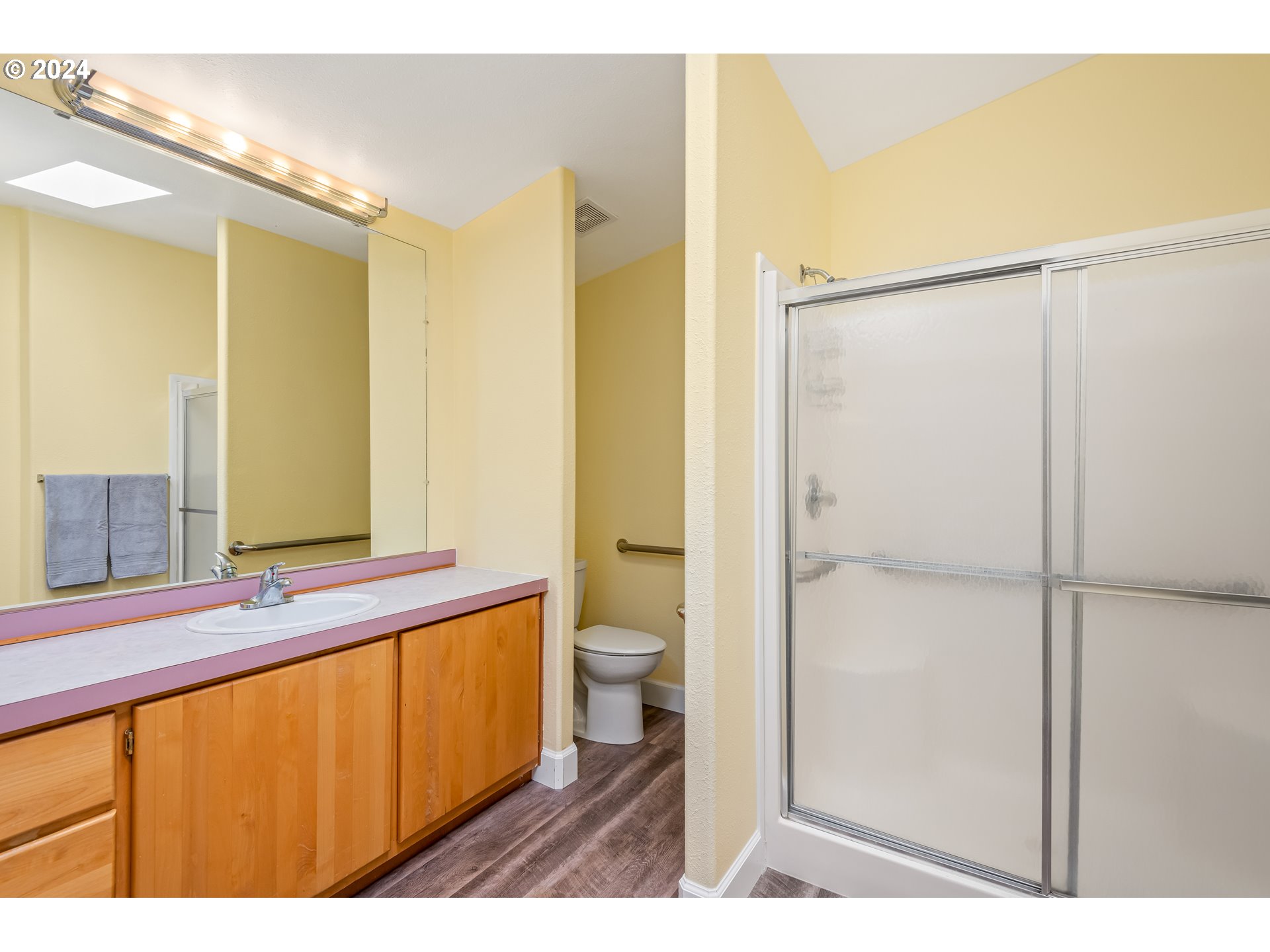 4055 ROYAL AVE 46