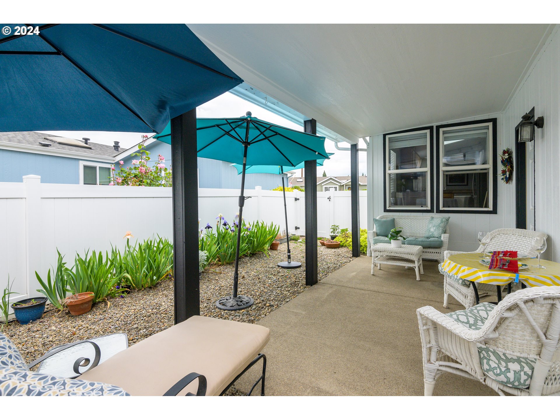 4055 ROYAL AVE 46