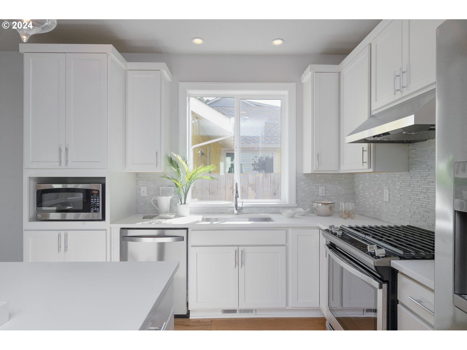 4550 SE 72ND AVE