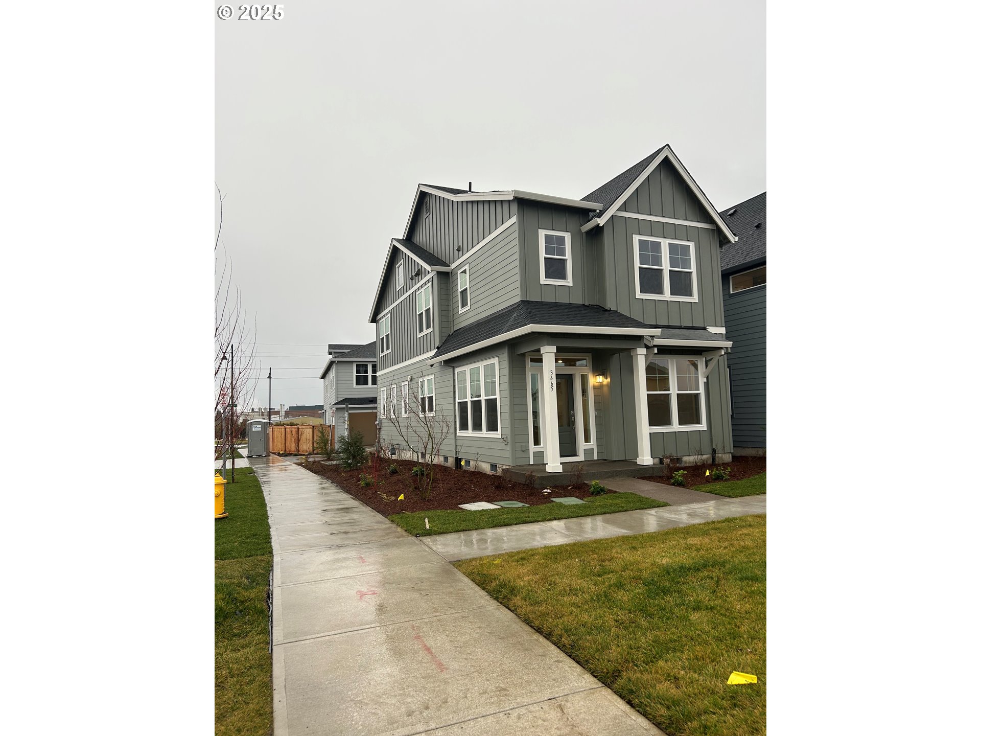 3465 SE SALAL LN