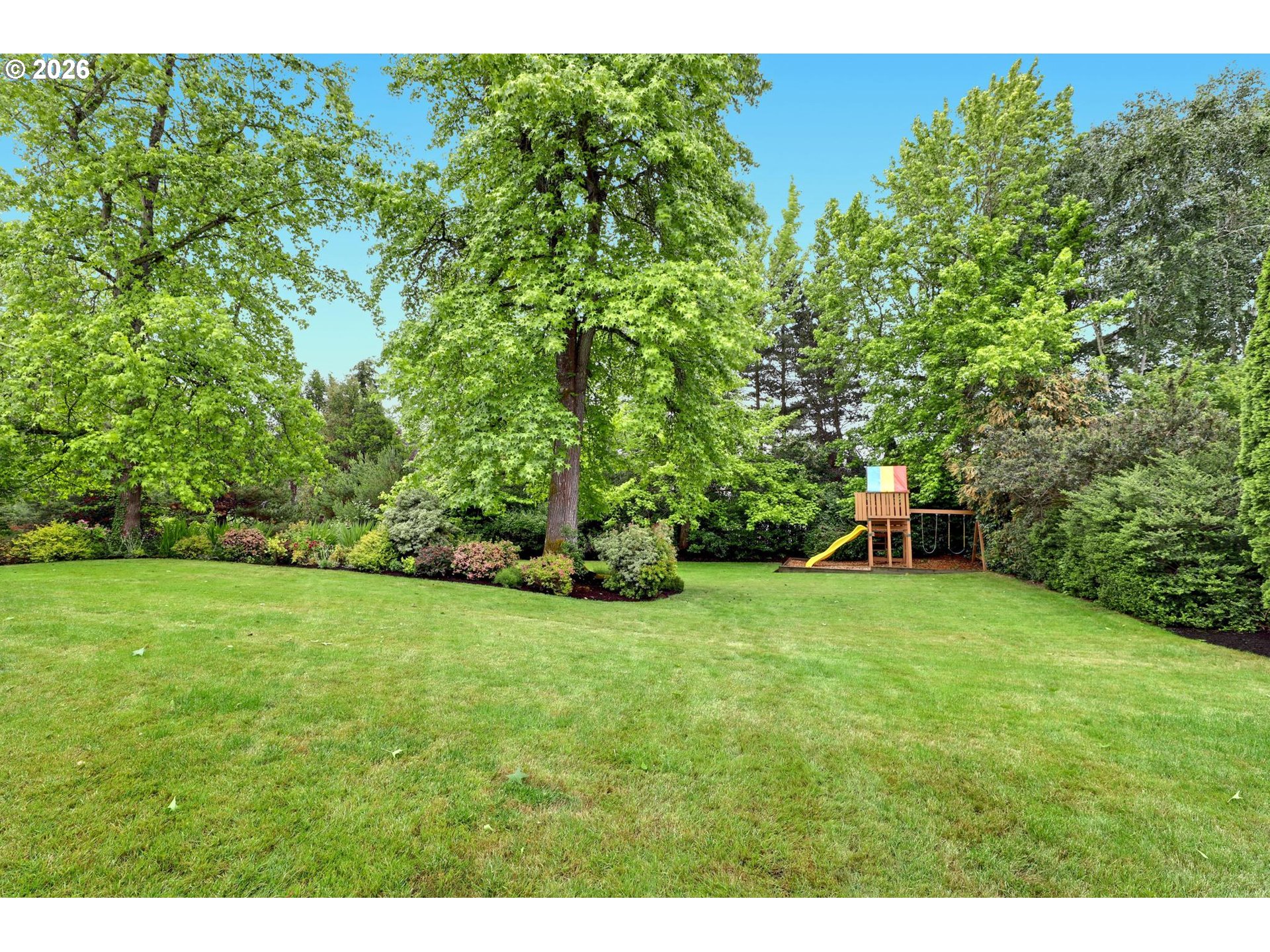 2715 NW LINMERE DR