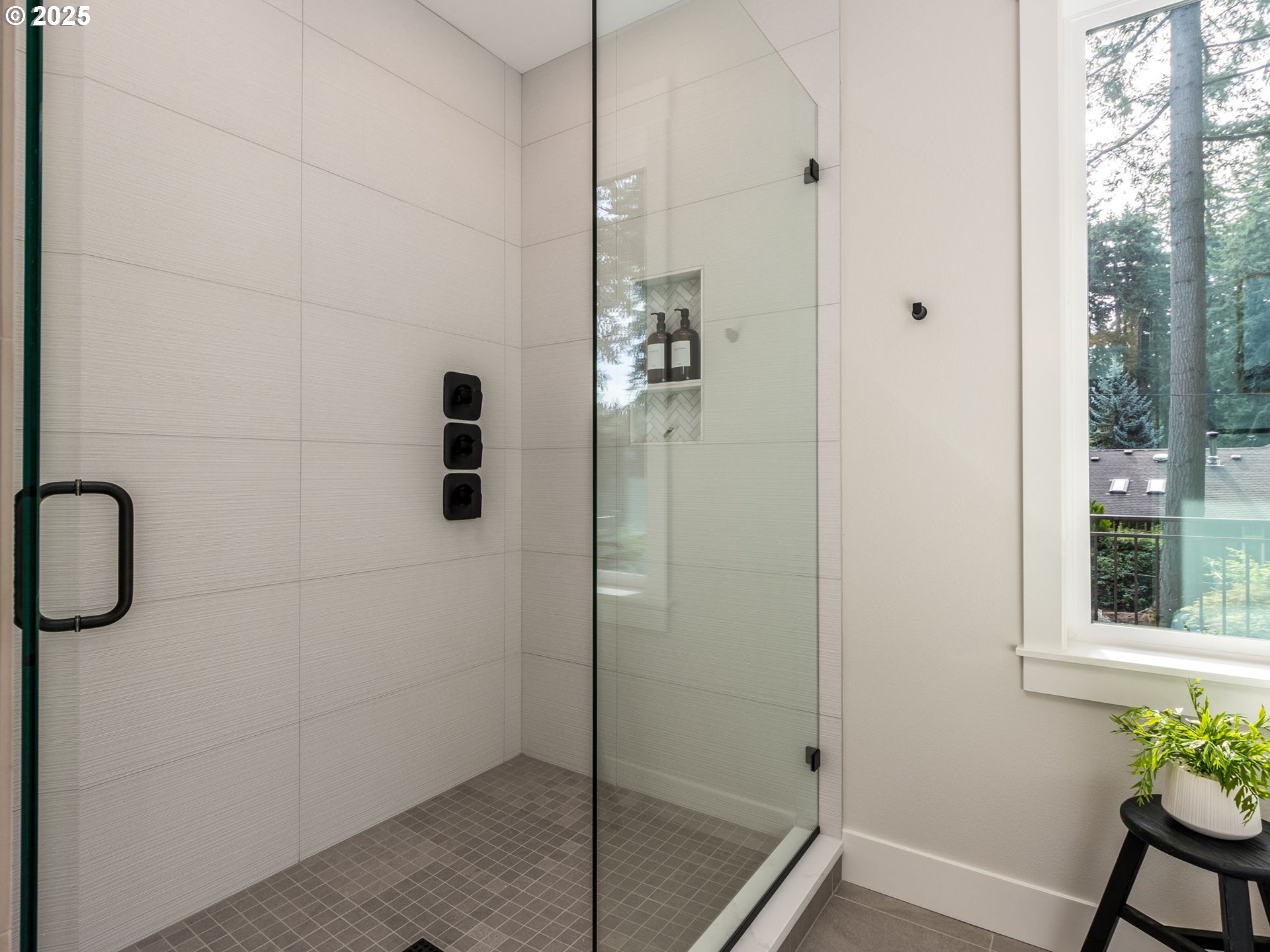 6260 SW MILES CT, Portland