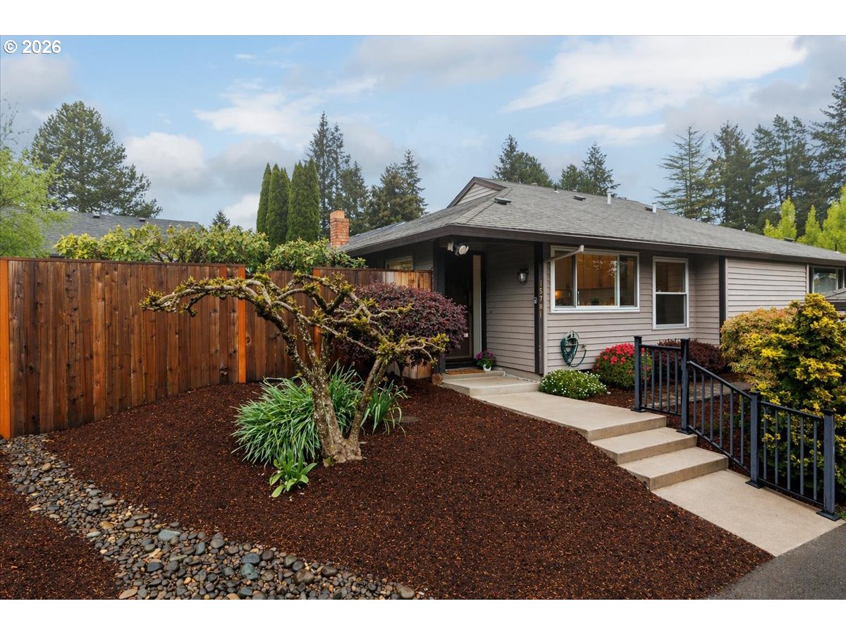 15781 SW VILLAGE CIRCLE