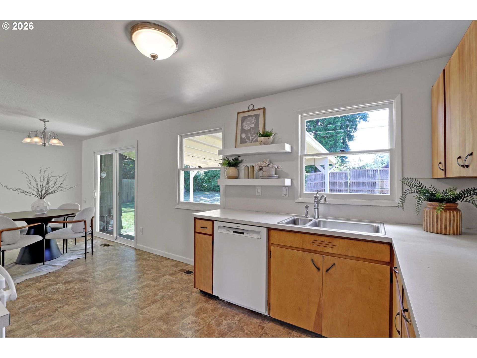 6755 SW PRINCESS AVE