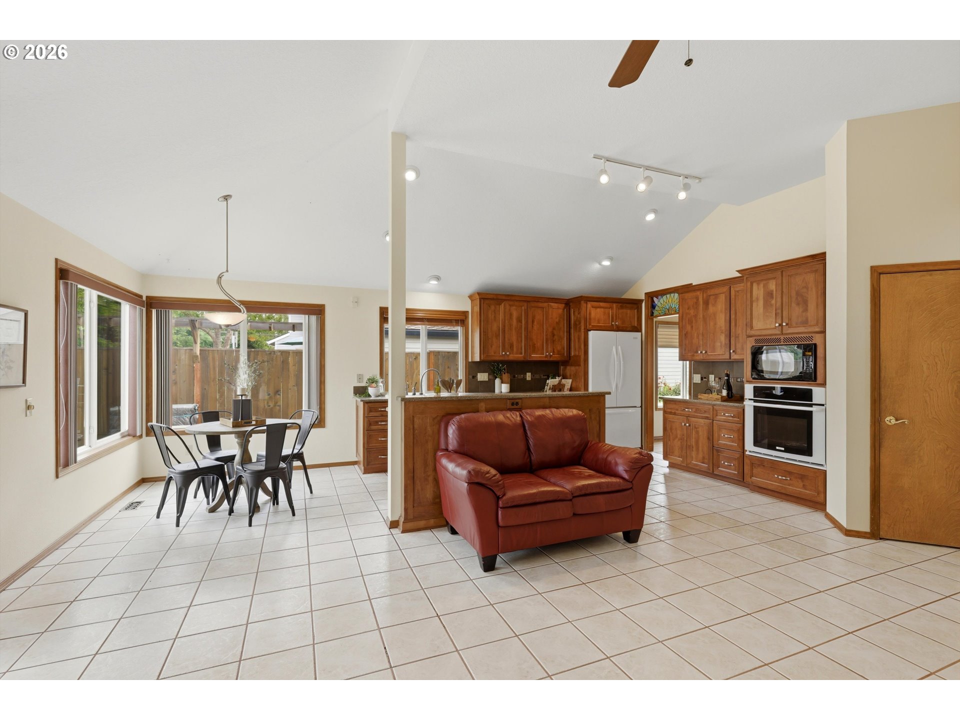 16105 NW SOMERSET DR
