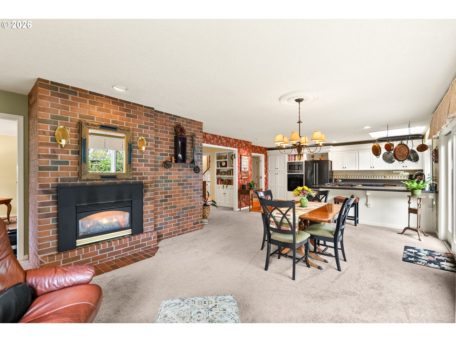 17359 WREN CT