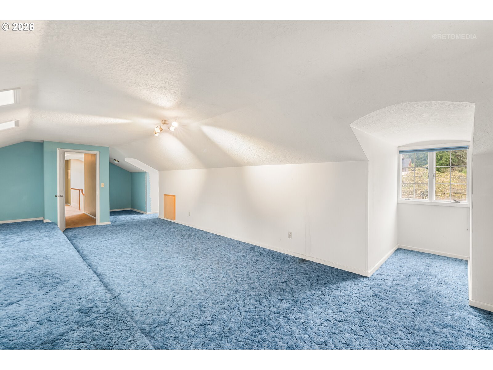 17359 WREN CT
