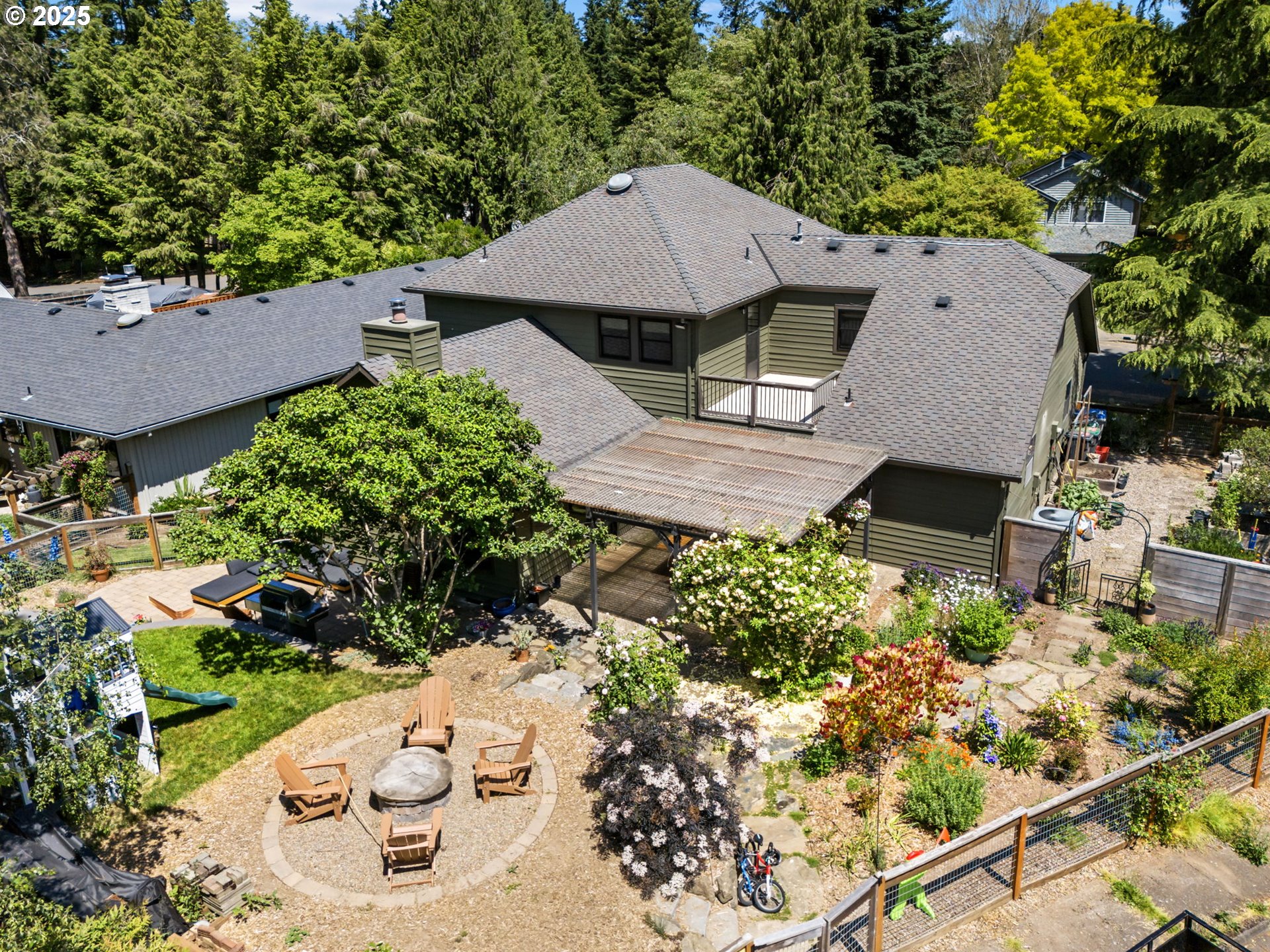 9335 SW VIEW TER