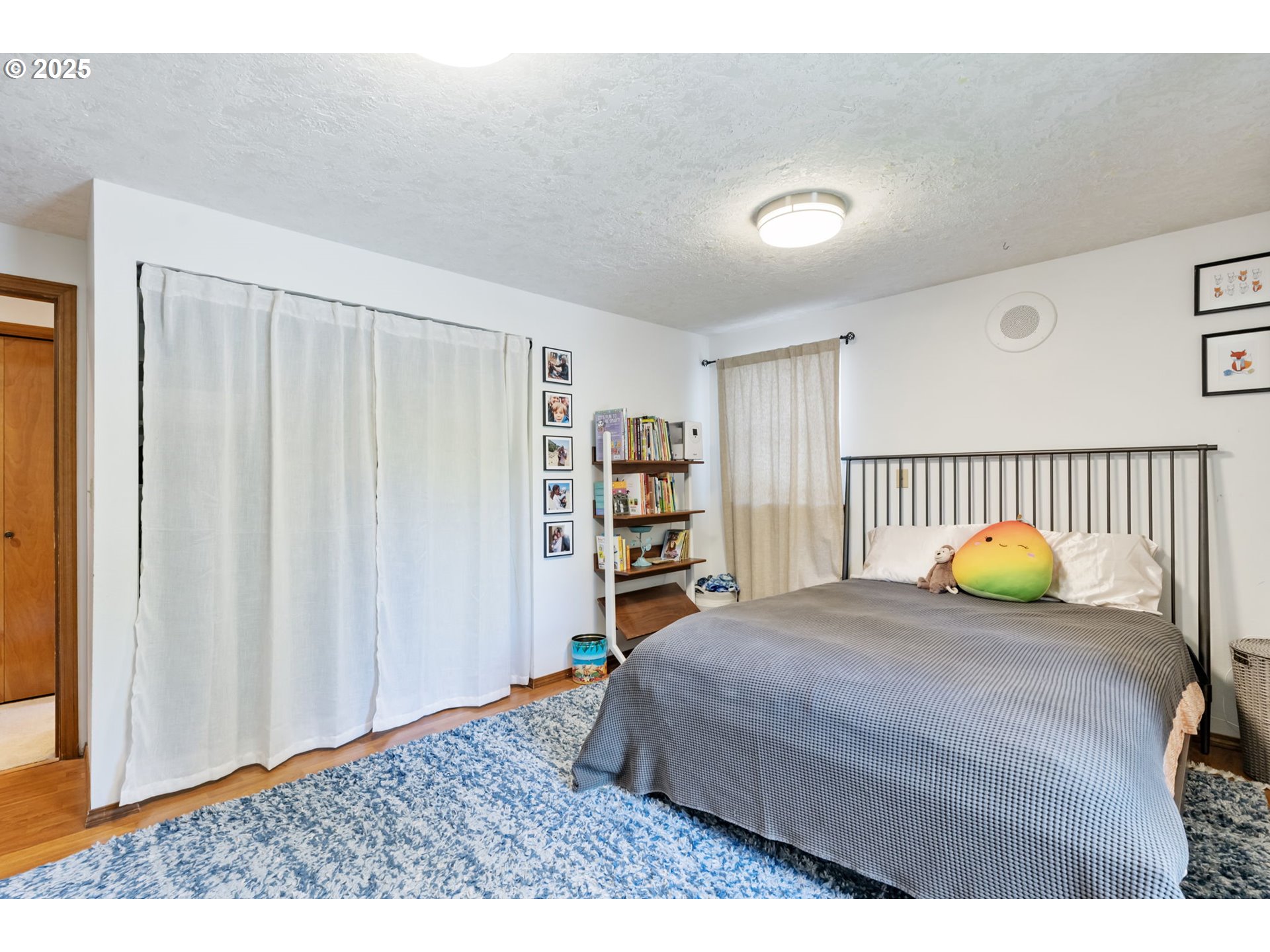 9335 SW VIEW TER