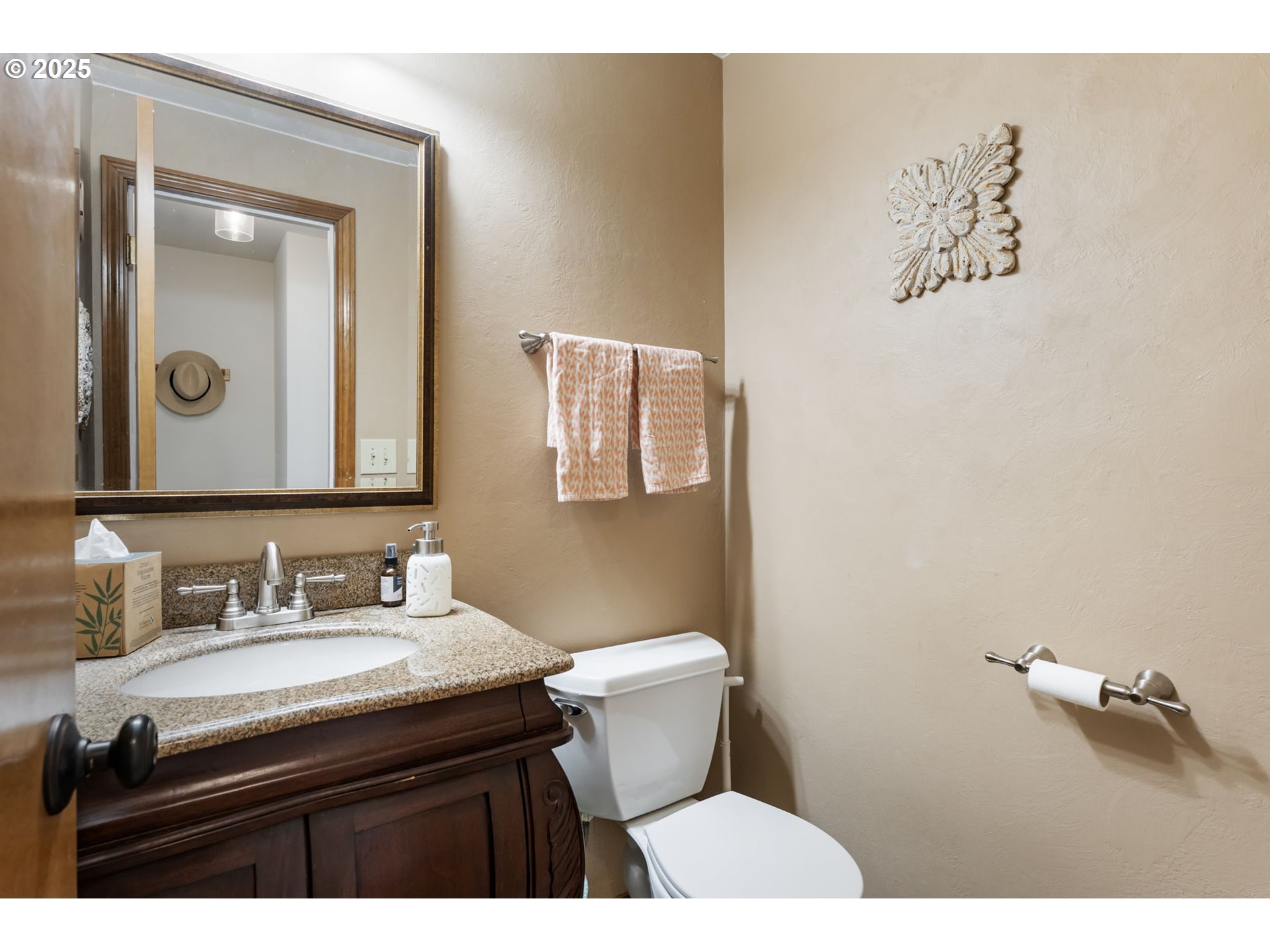 9335 SW VIEW TER