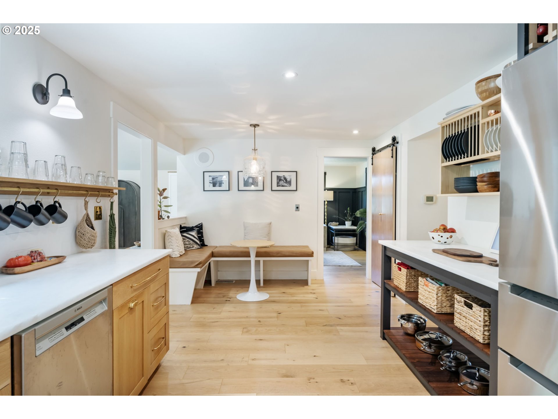 9335 SW VIEW TER