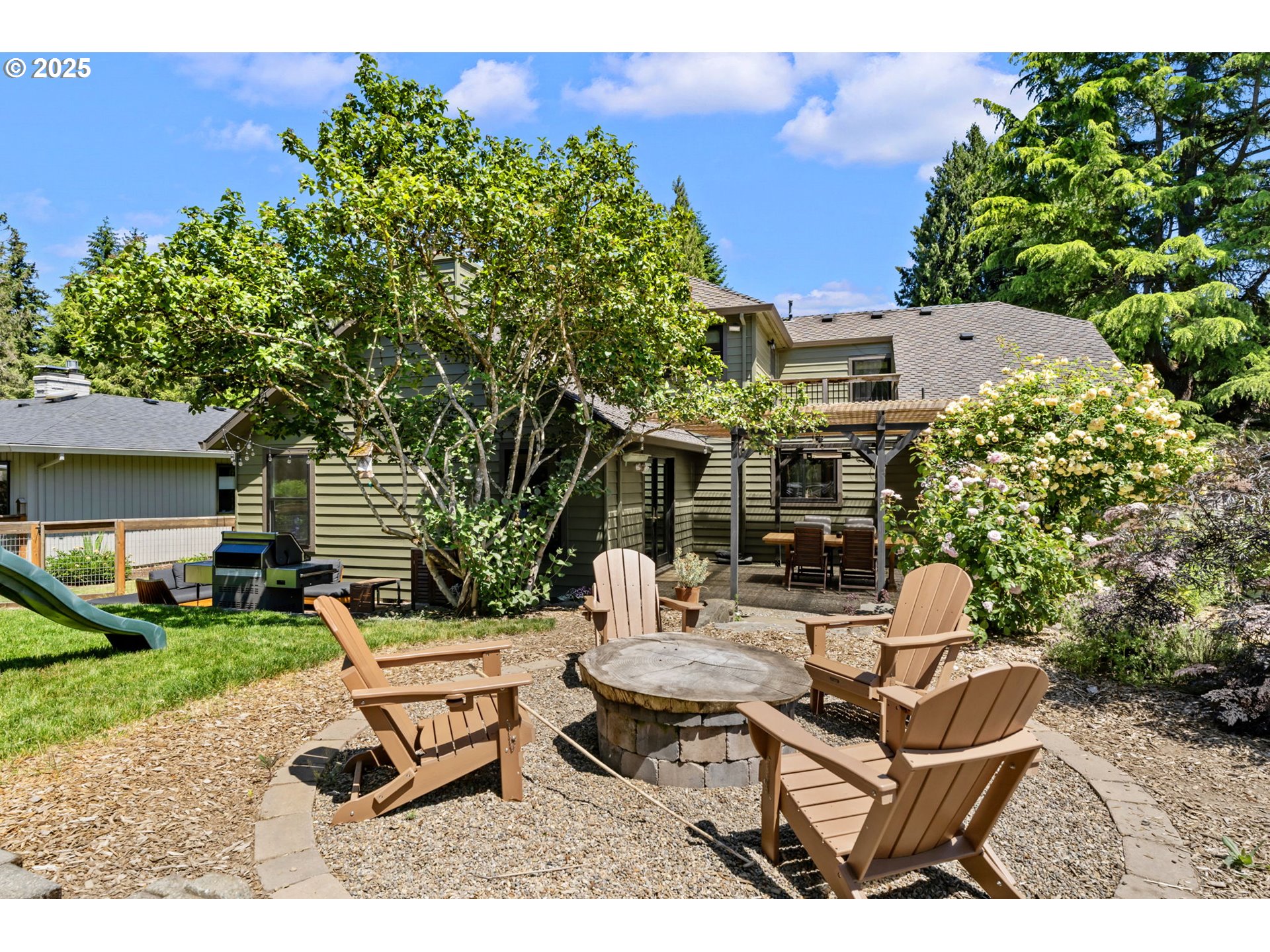 9335 SW VIEW TER