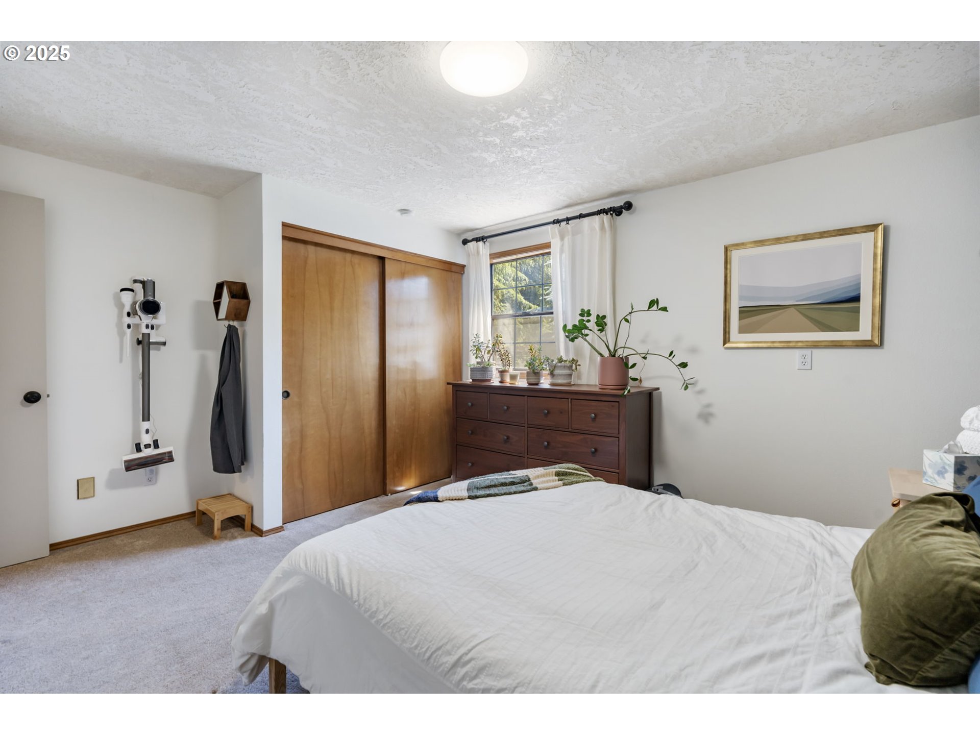 9335 SW VIEW TER