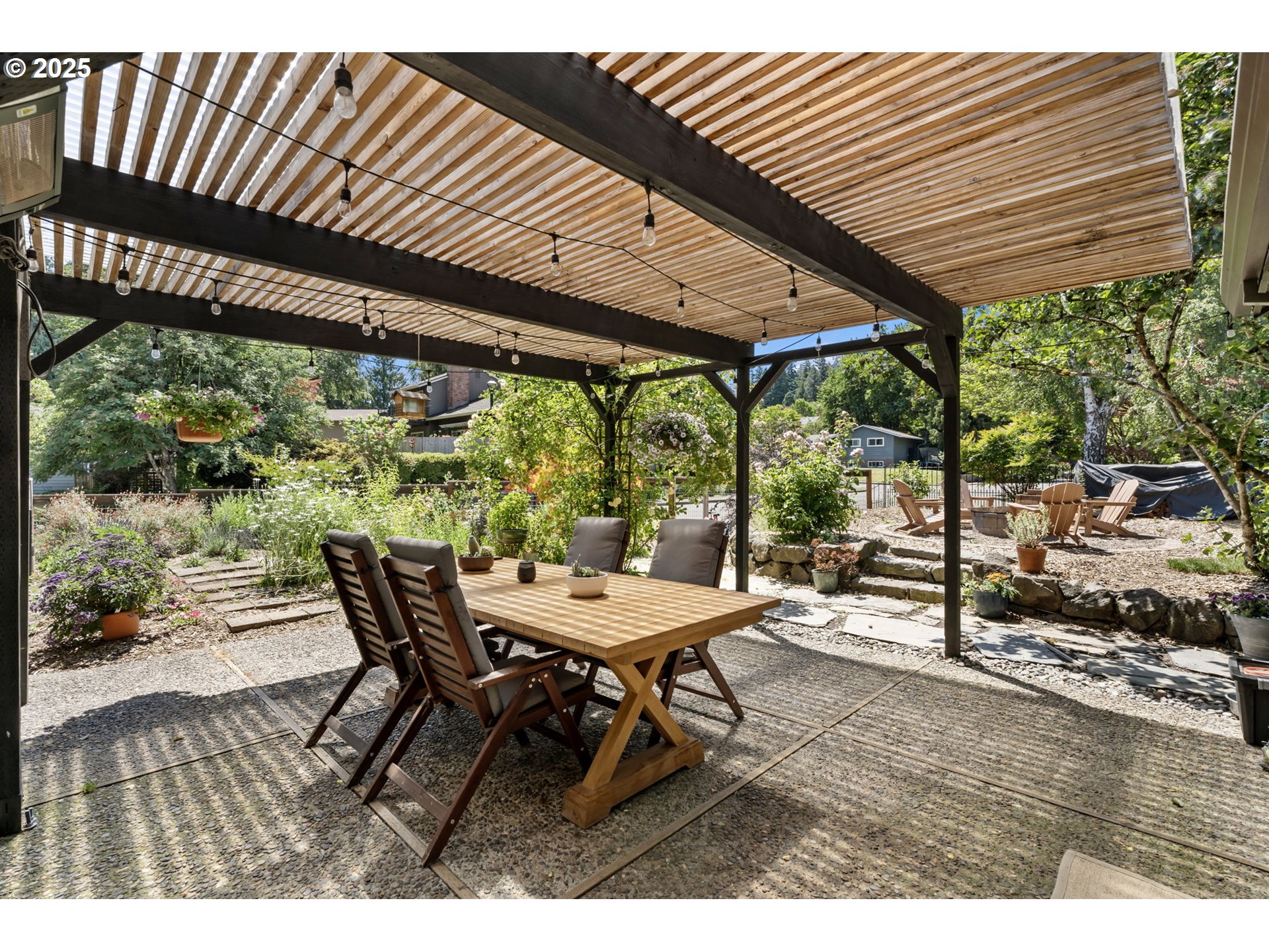 9335 SW VIEW TER