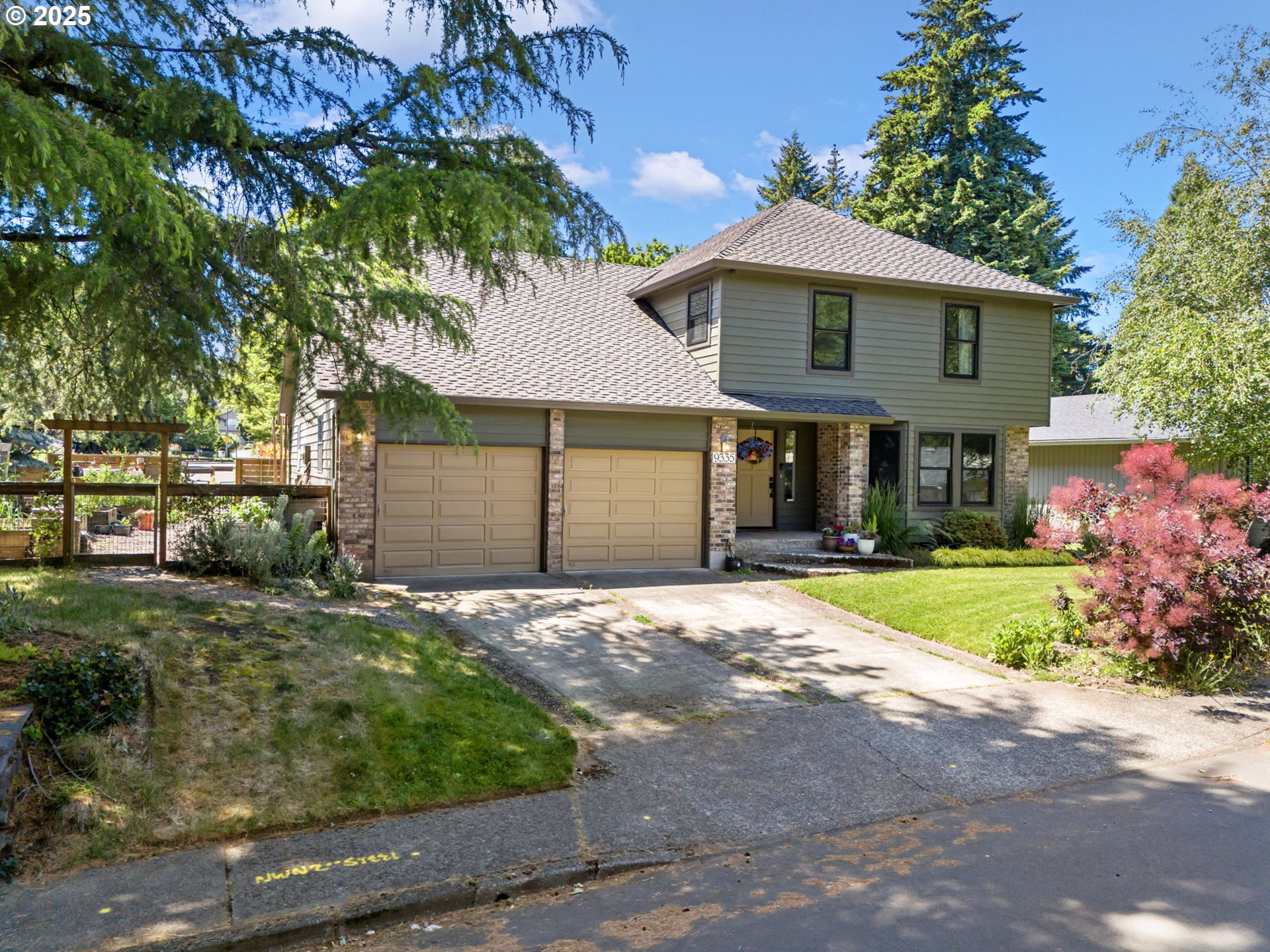 9335 SW VIEW TER