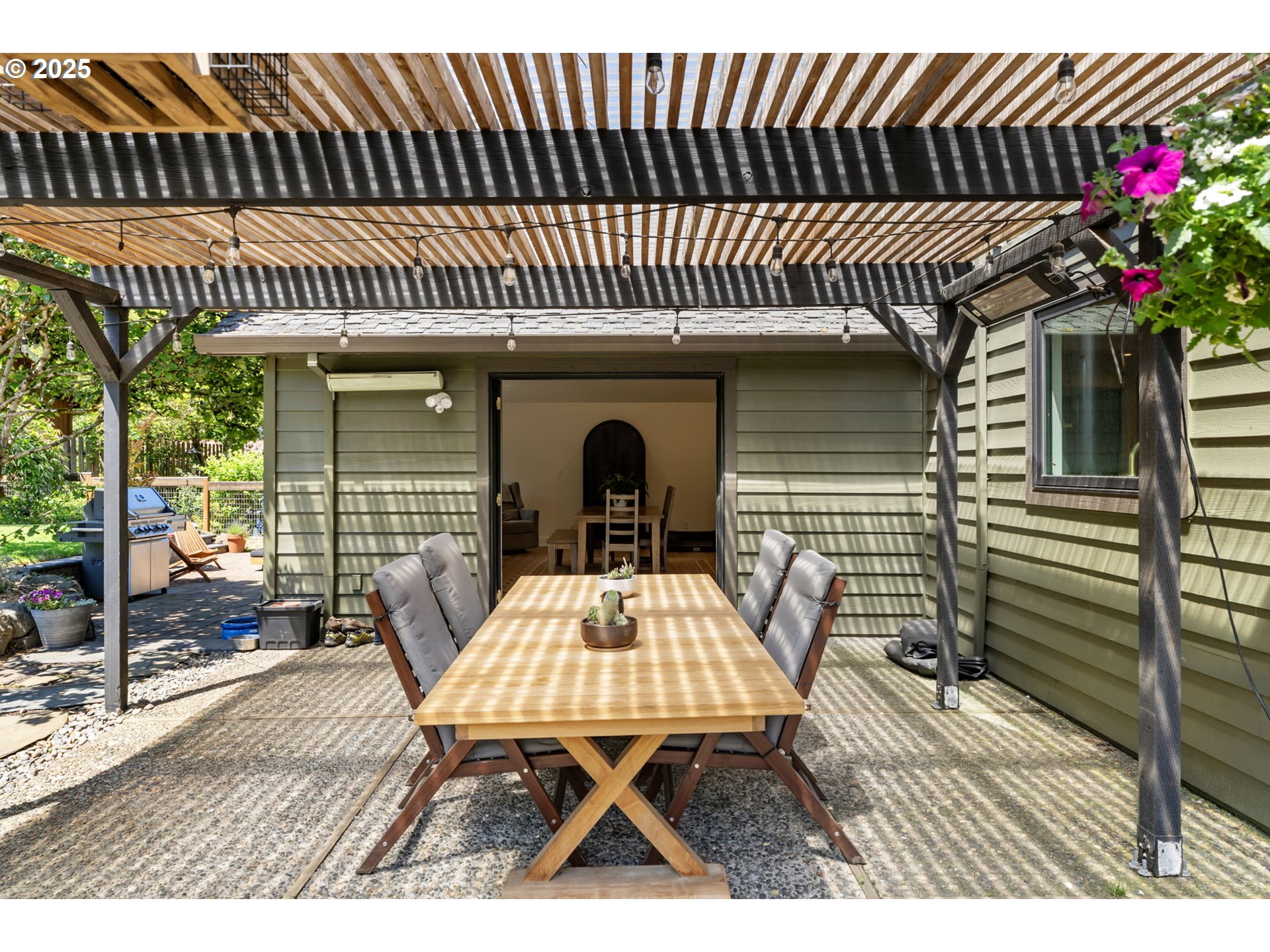 9335 SW VIEW TER