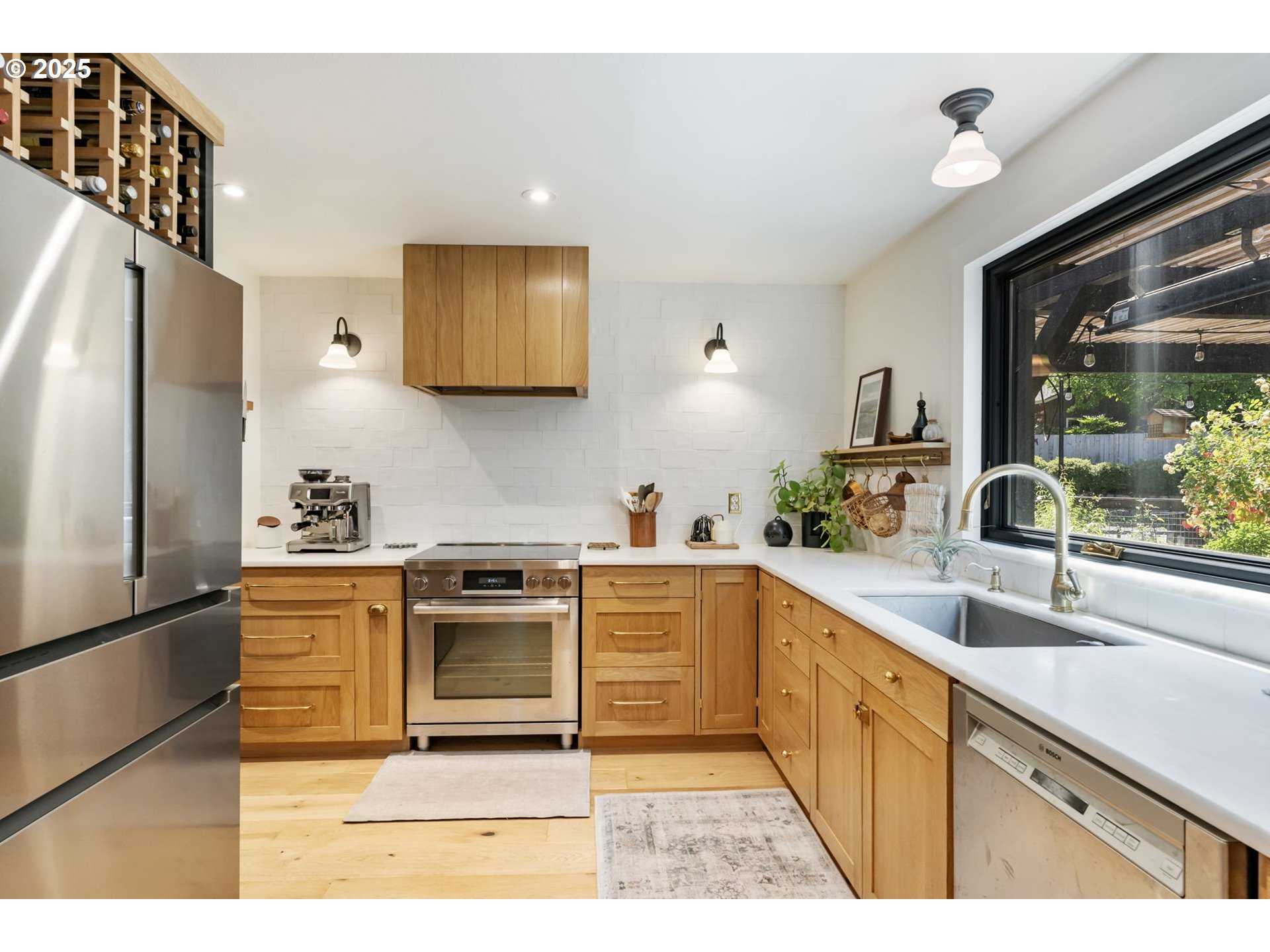 9335 SW VIEW TER