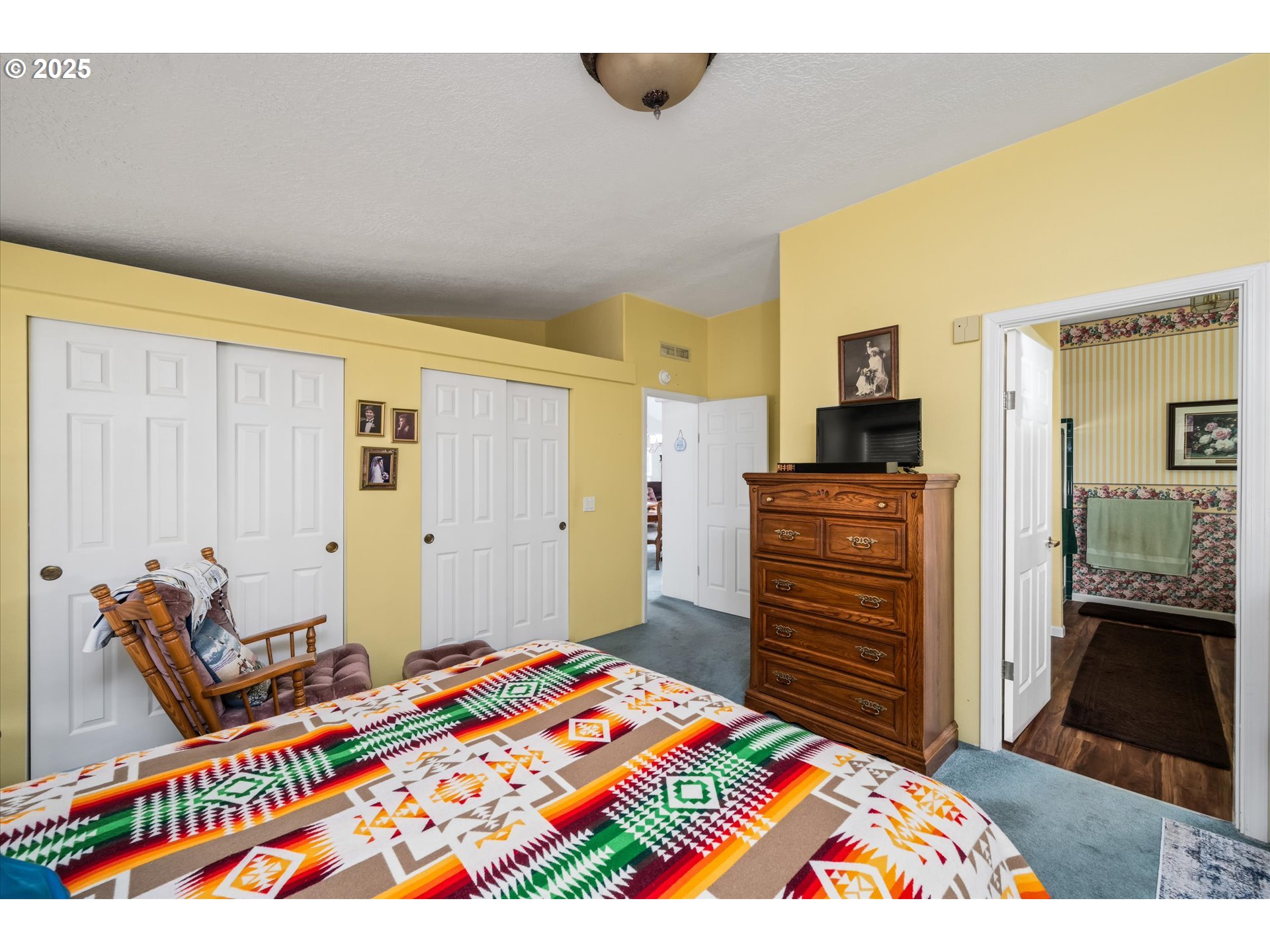 4055 ROYAL AVE 125