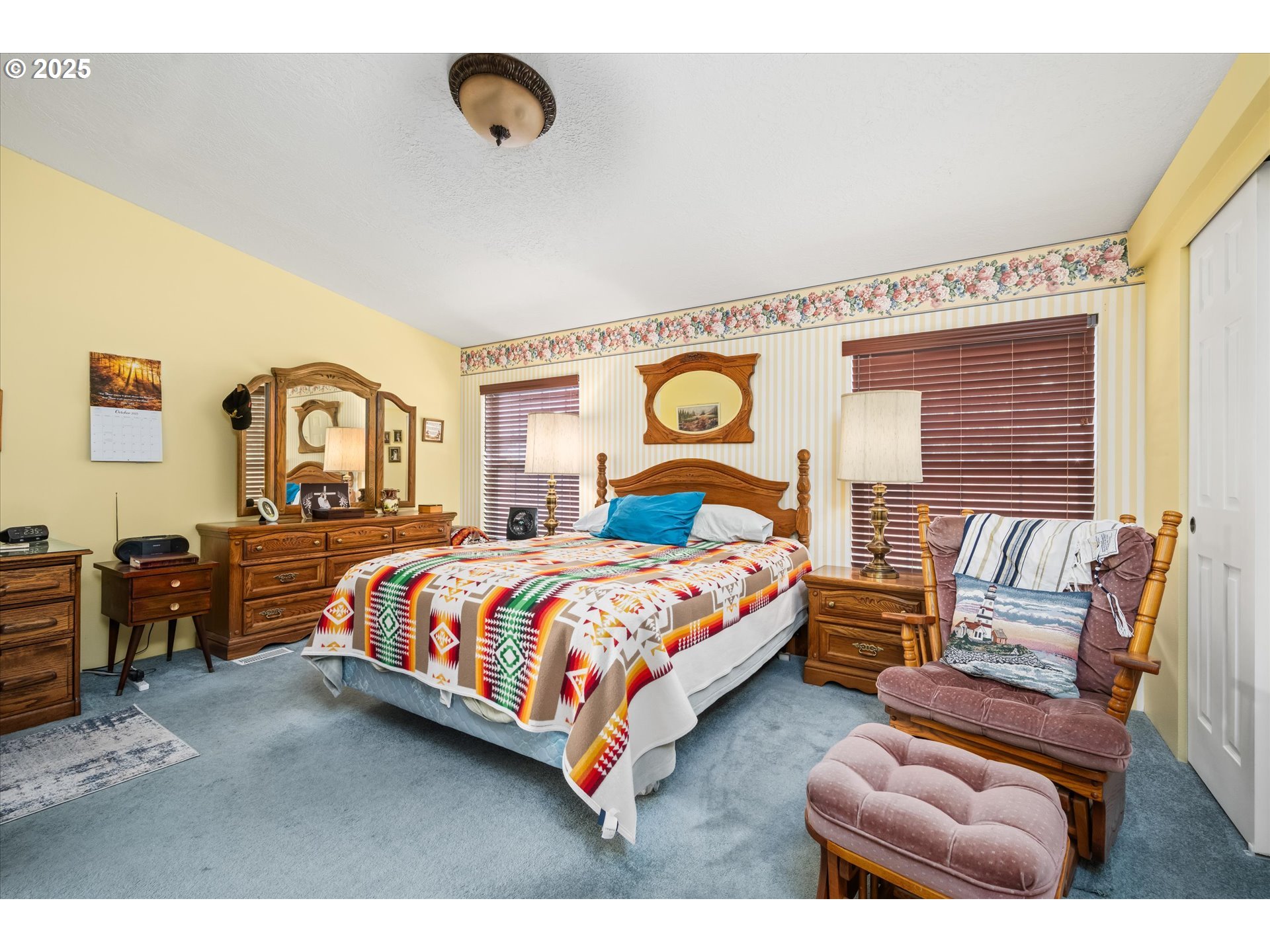 4055 ROYAL AVE 125
