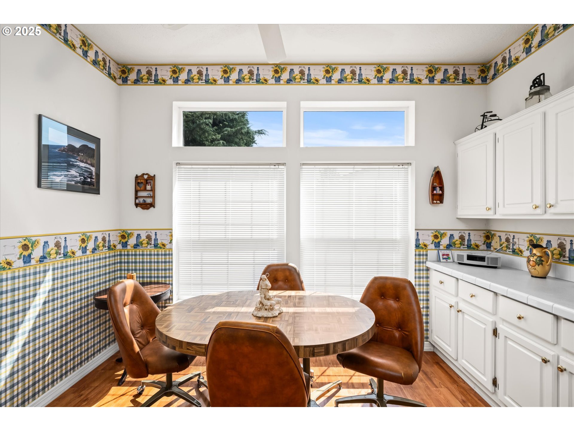 4055 ROYAL AVE 125