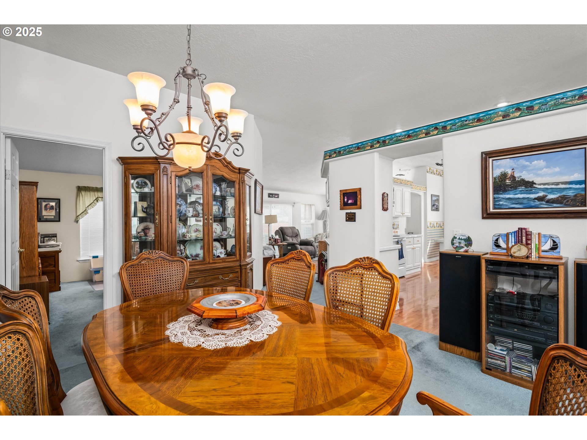 4055 ROYAL AVE 125