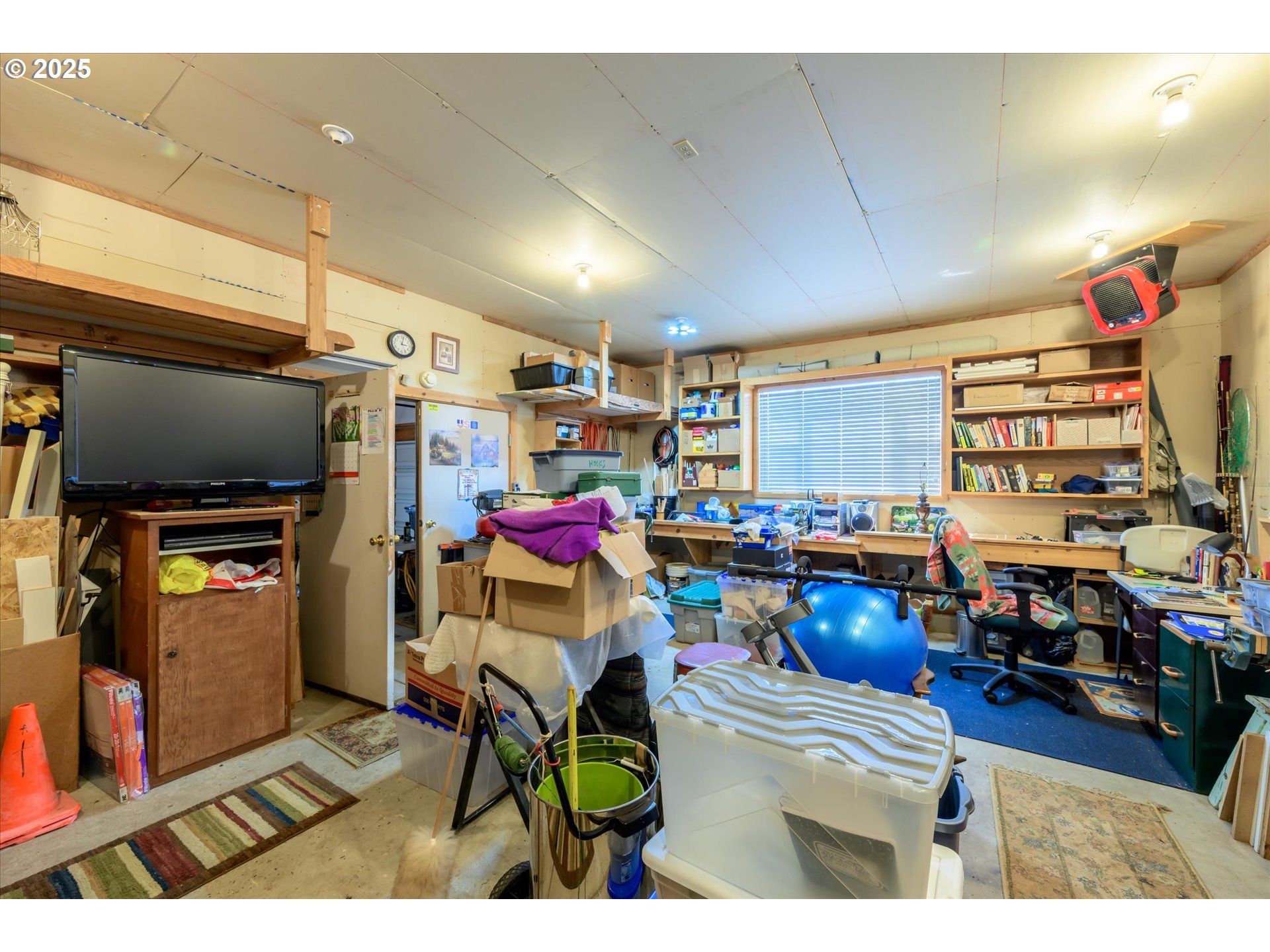 4055 ROYAL AVE 125