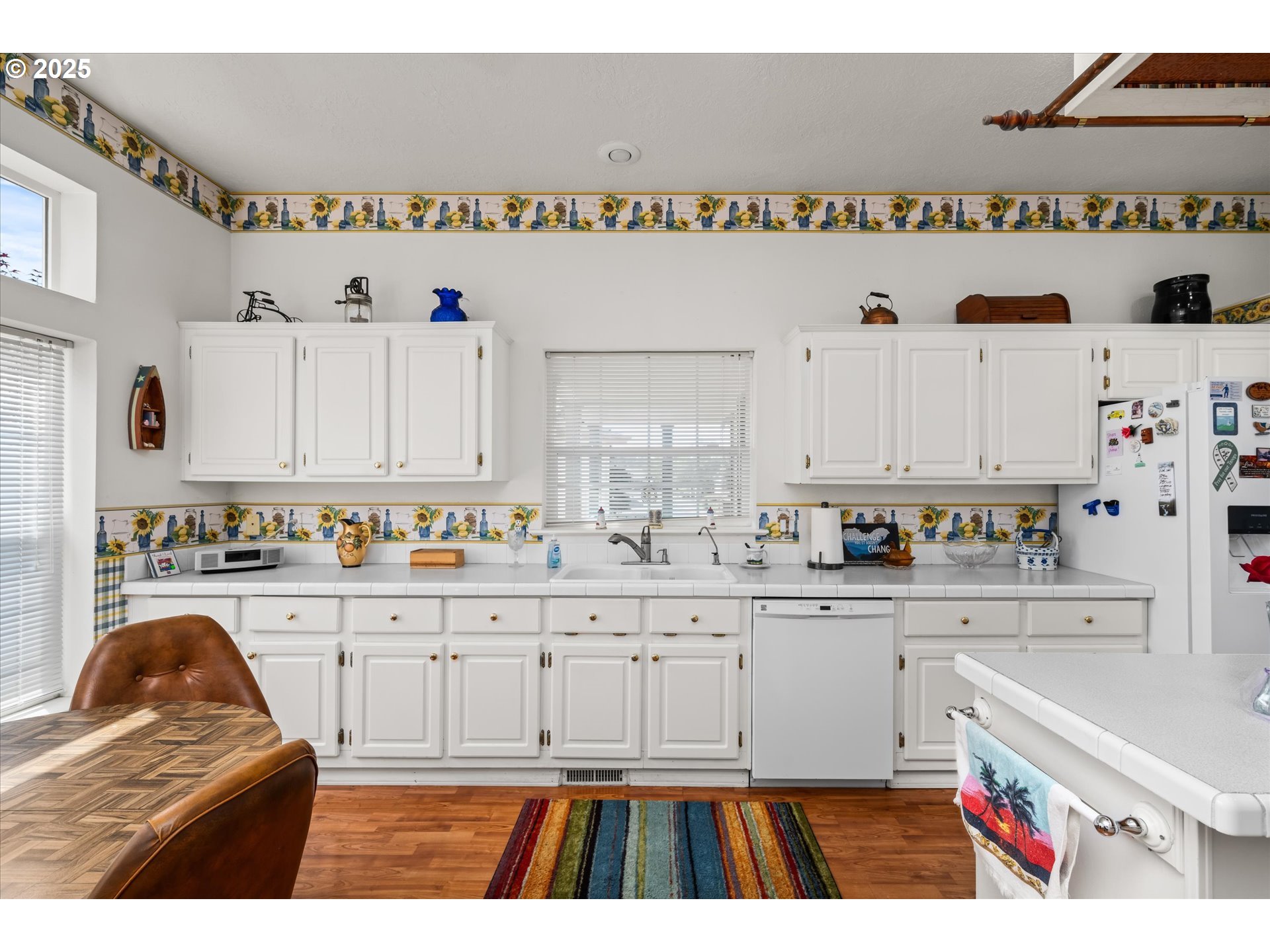 4055 ROYAL AVE 125