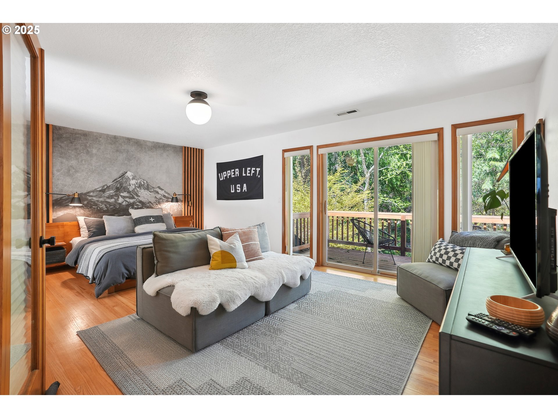 65225 E SANDY RIVER LN