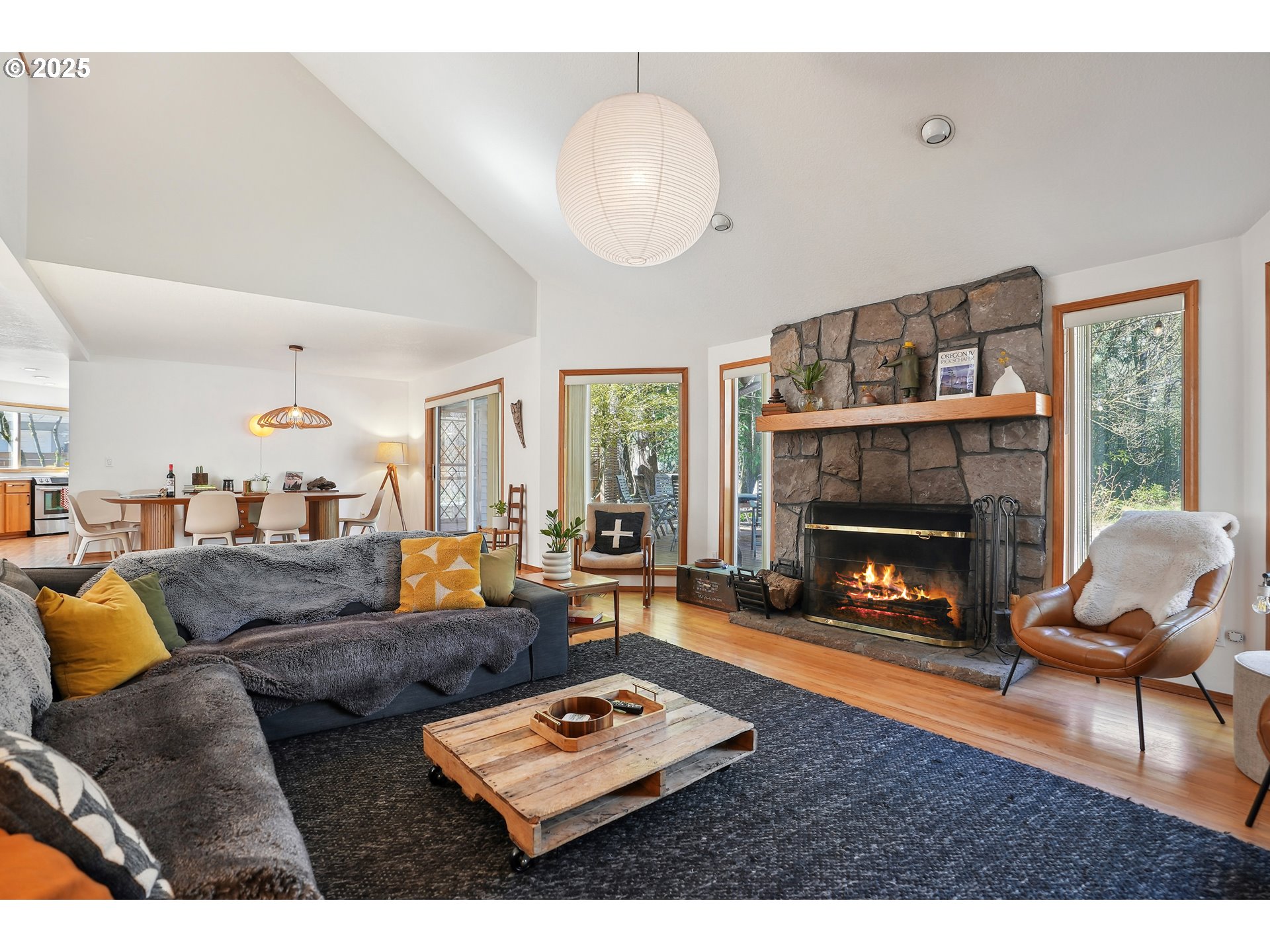 65225 E SANDY RIVER LN