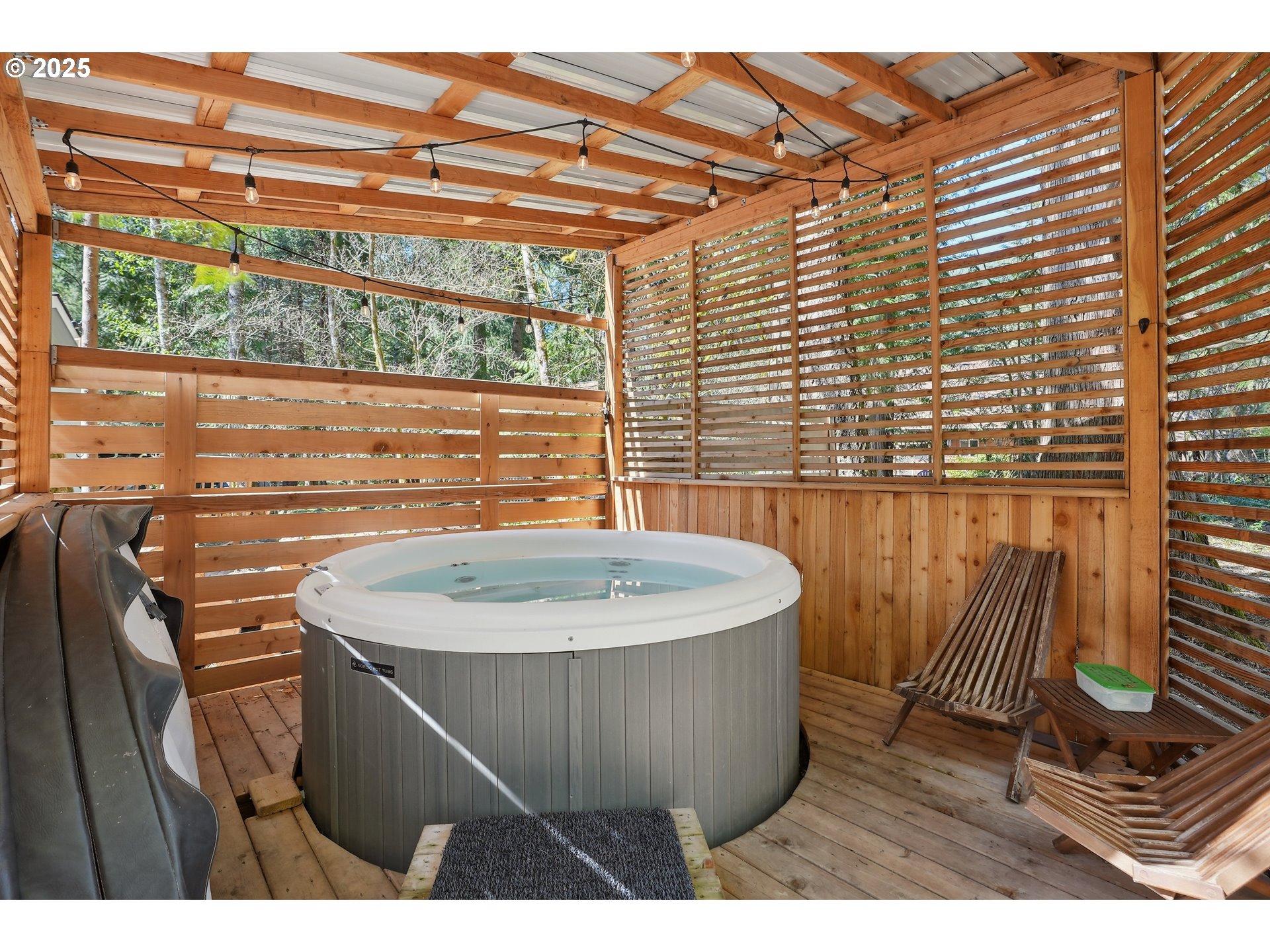 65225 E SANDY RIVER LN