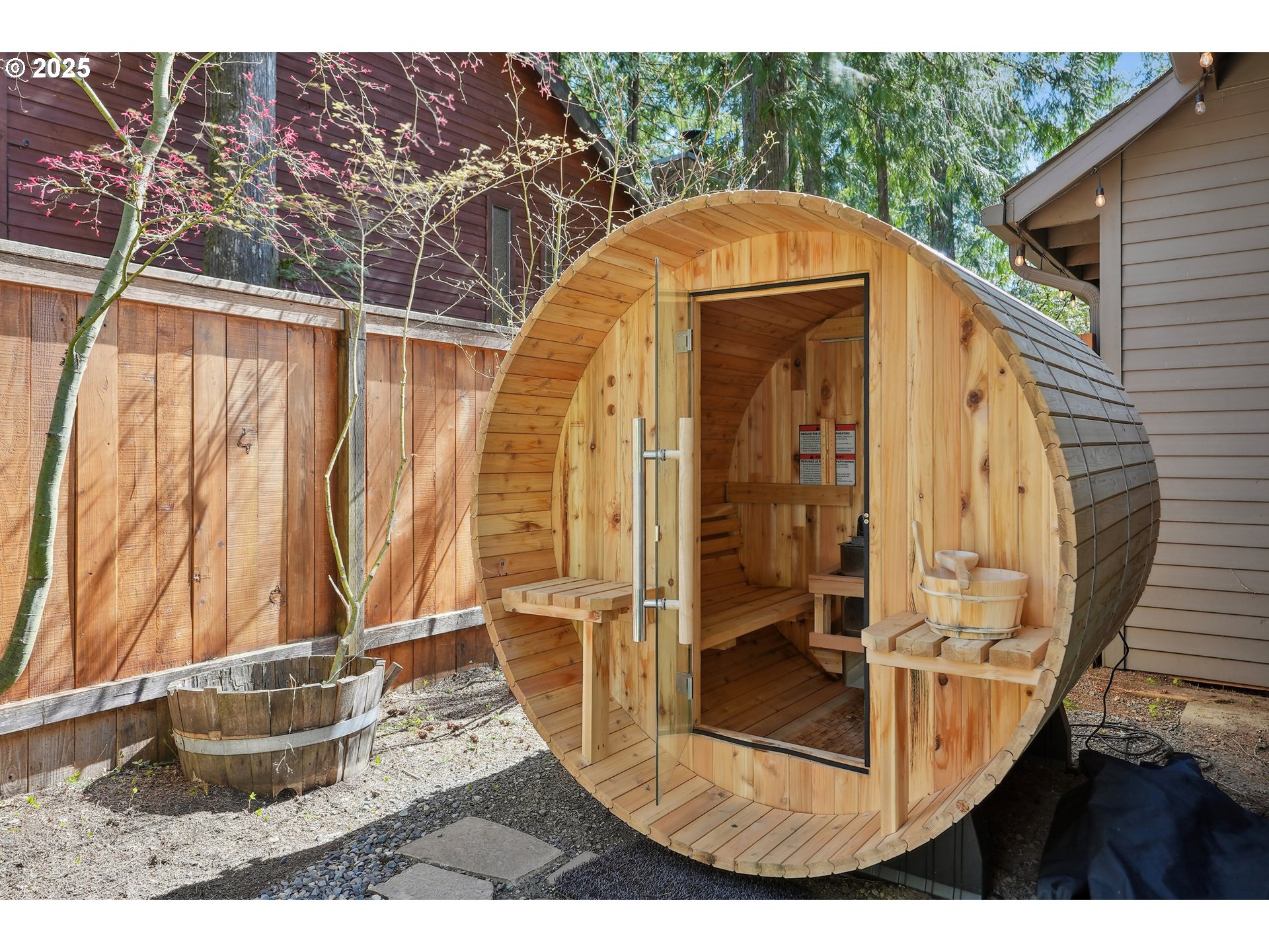 65225 E SANDY RIVER LN
