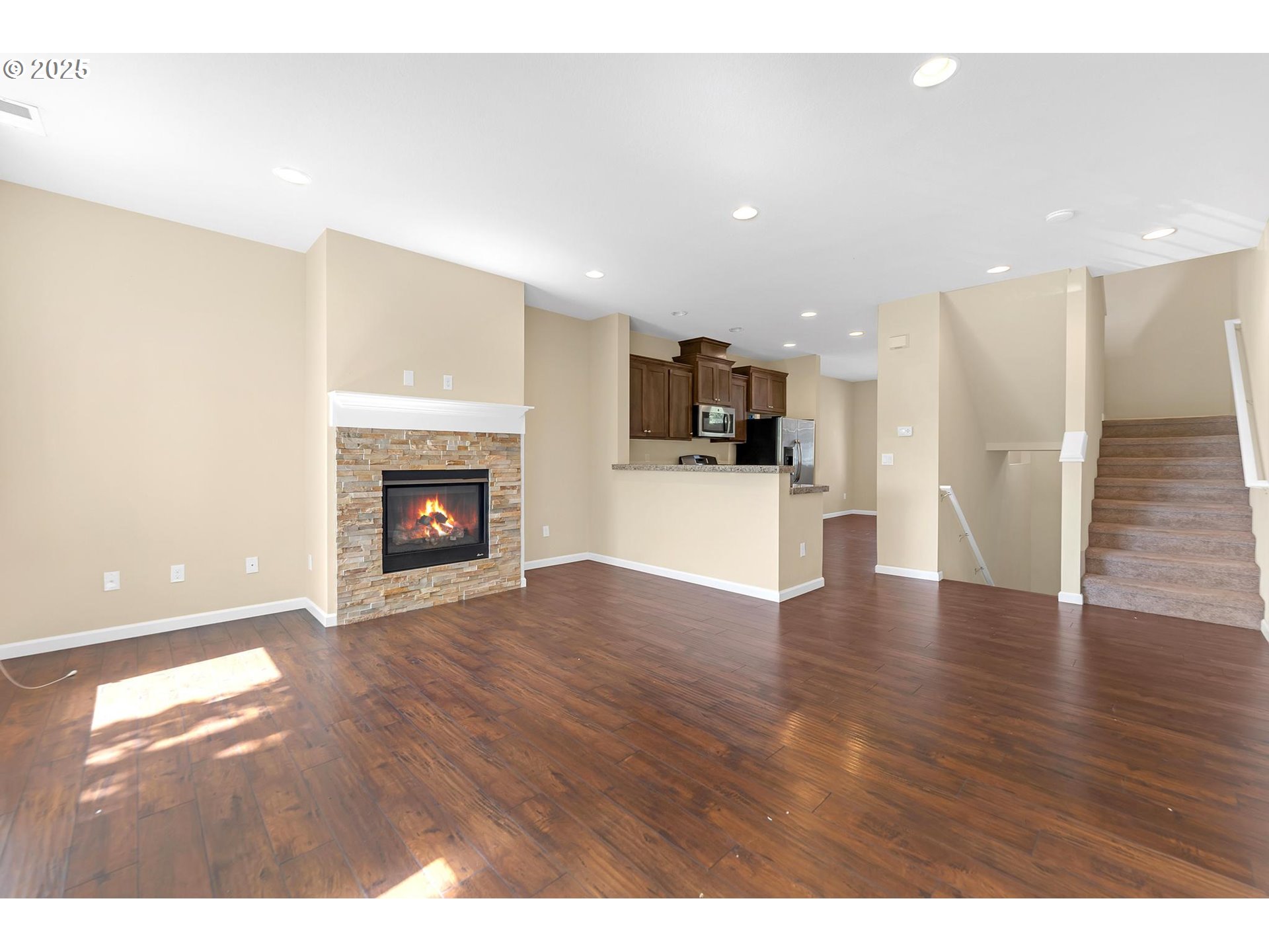 10432 NE AVERY WAY