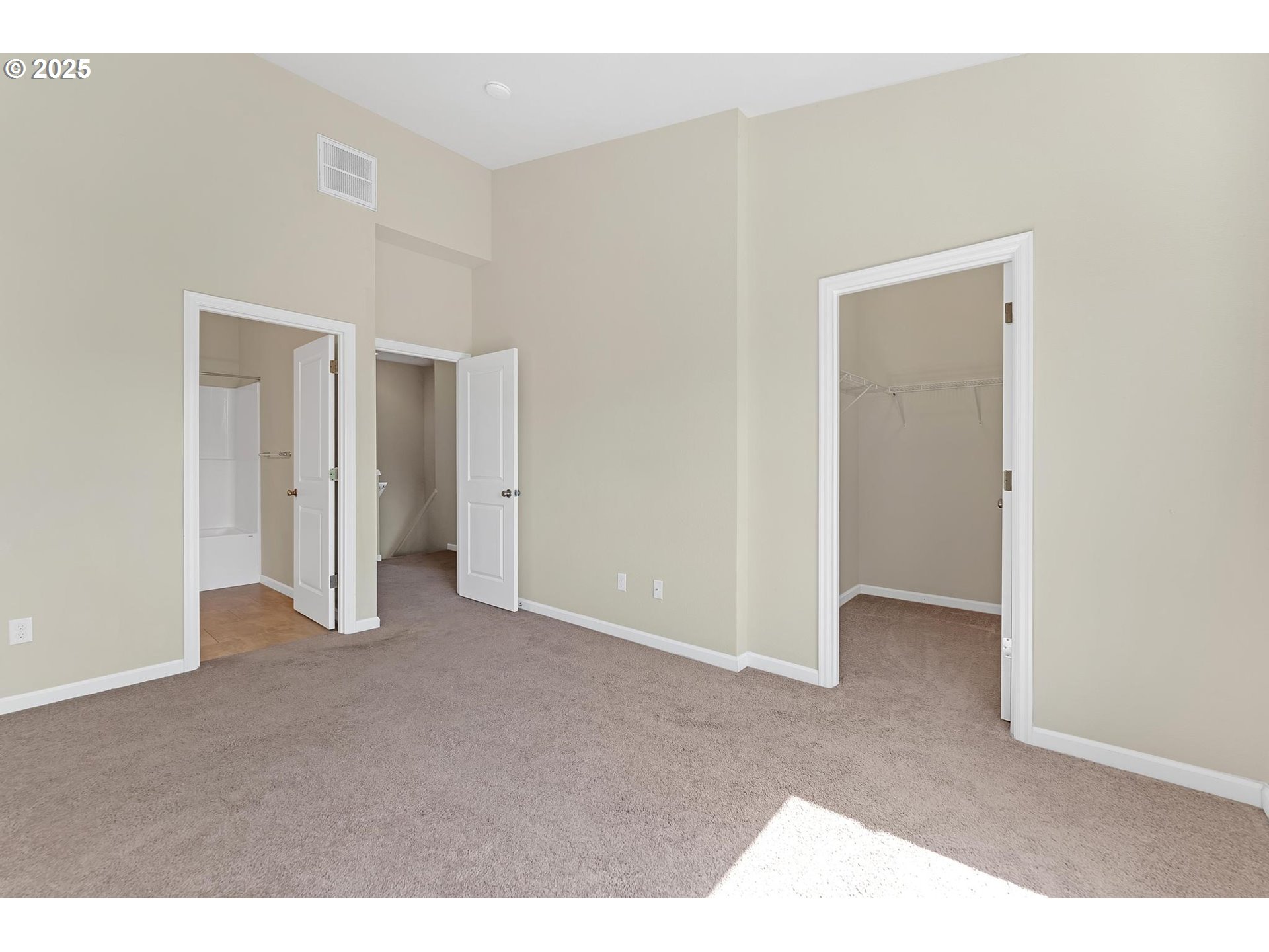 10432 NE AVERY WAY