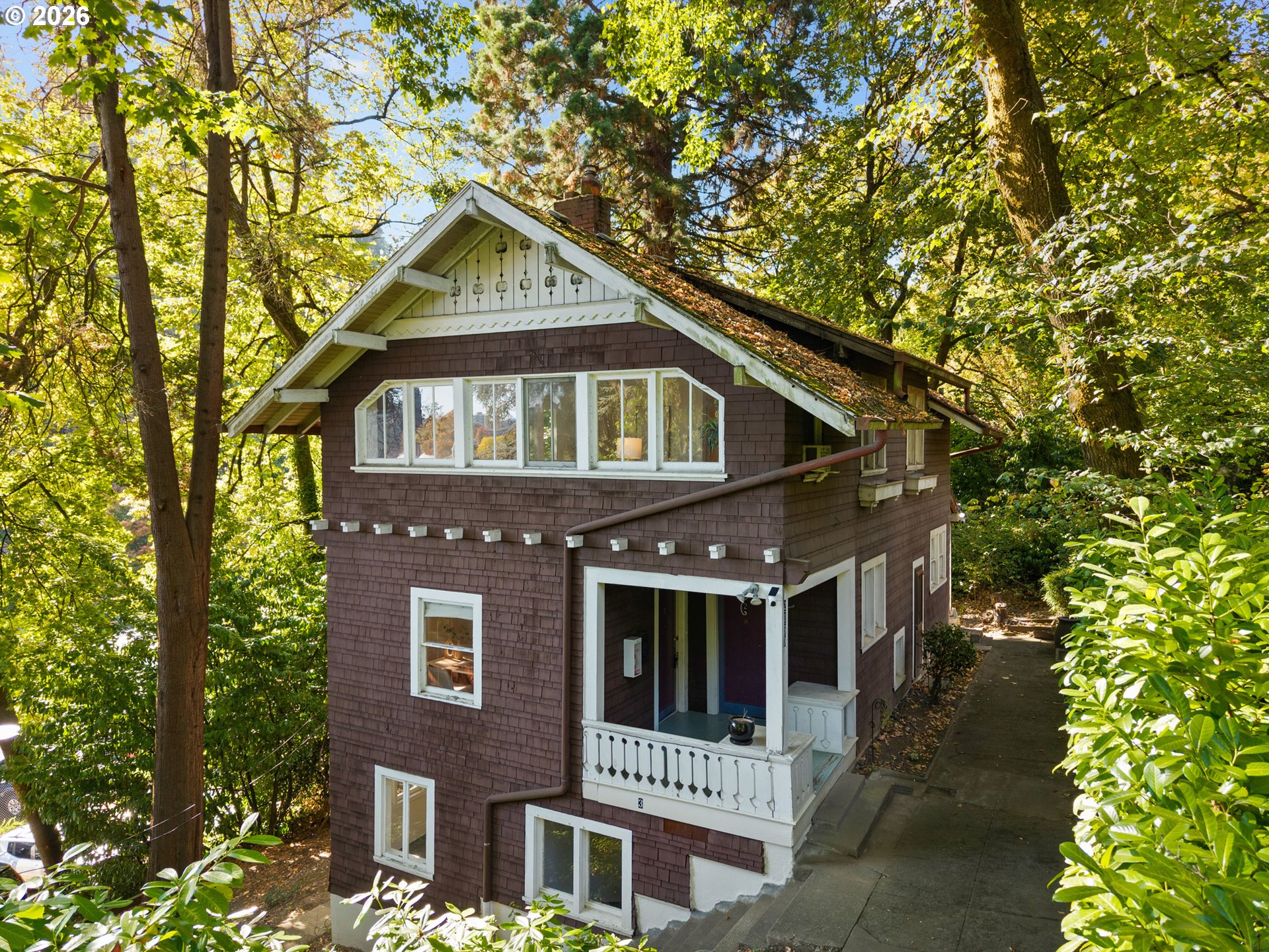 2160 SW Kings Ct Portland OR