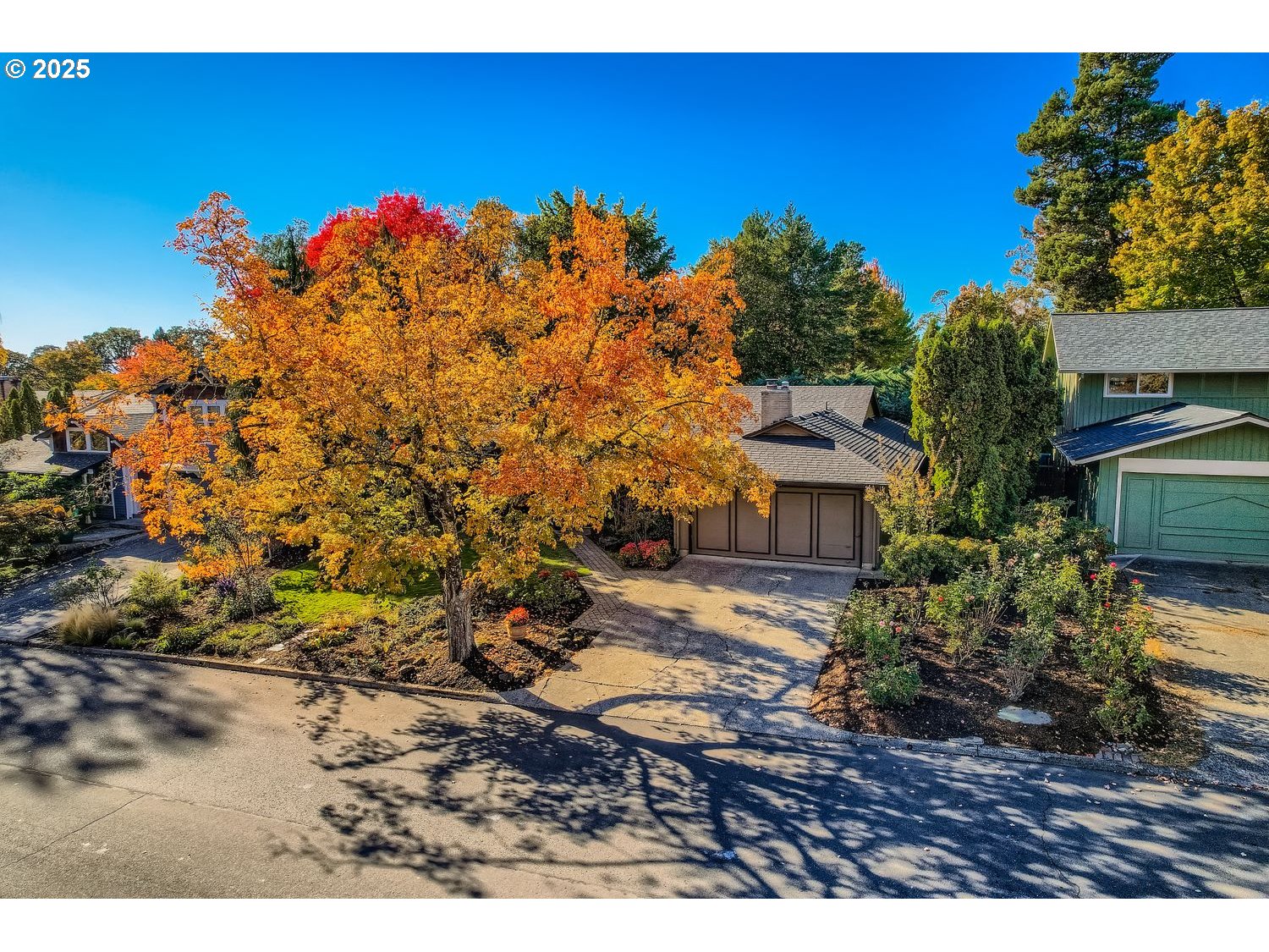 15125 NW OAKMONT LOOP