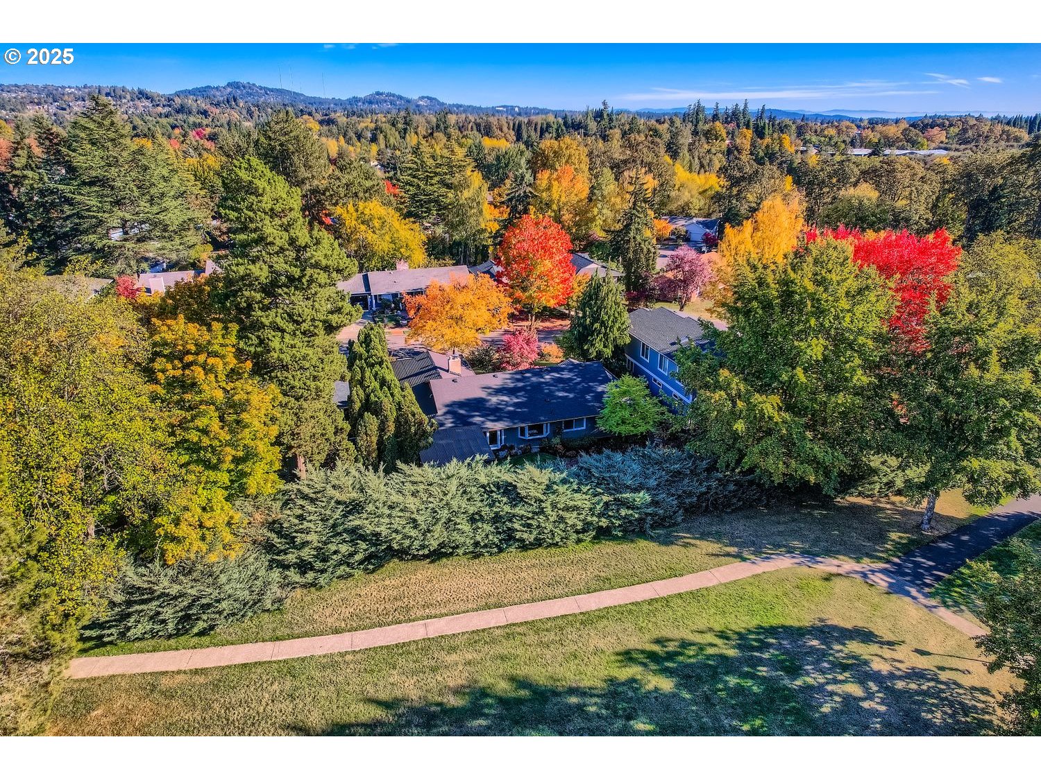 15125 NW OAKMONT LOOP