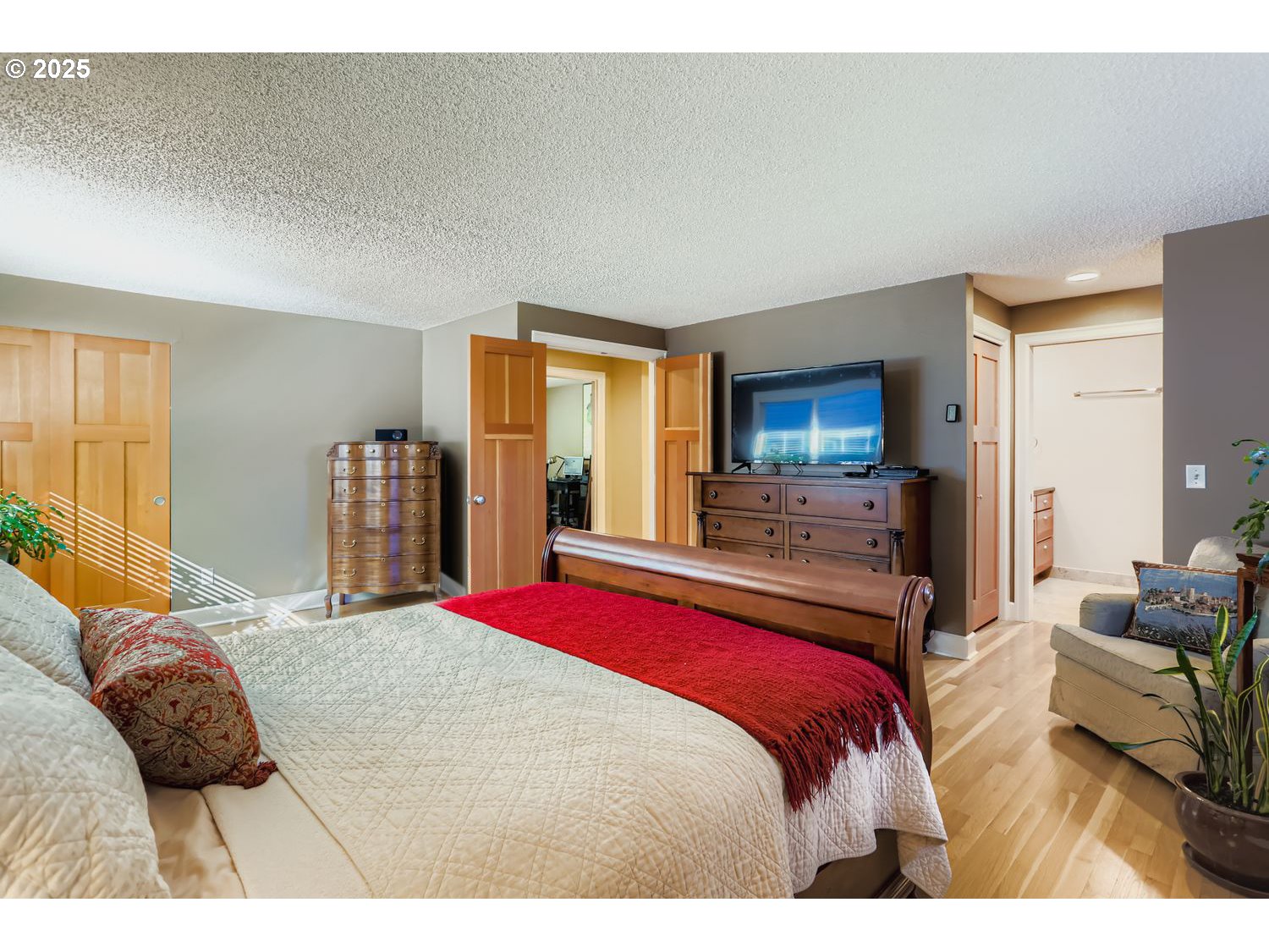 15125 NW OAKMONT LOOP