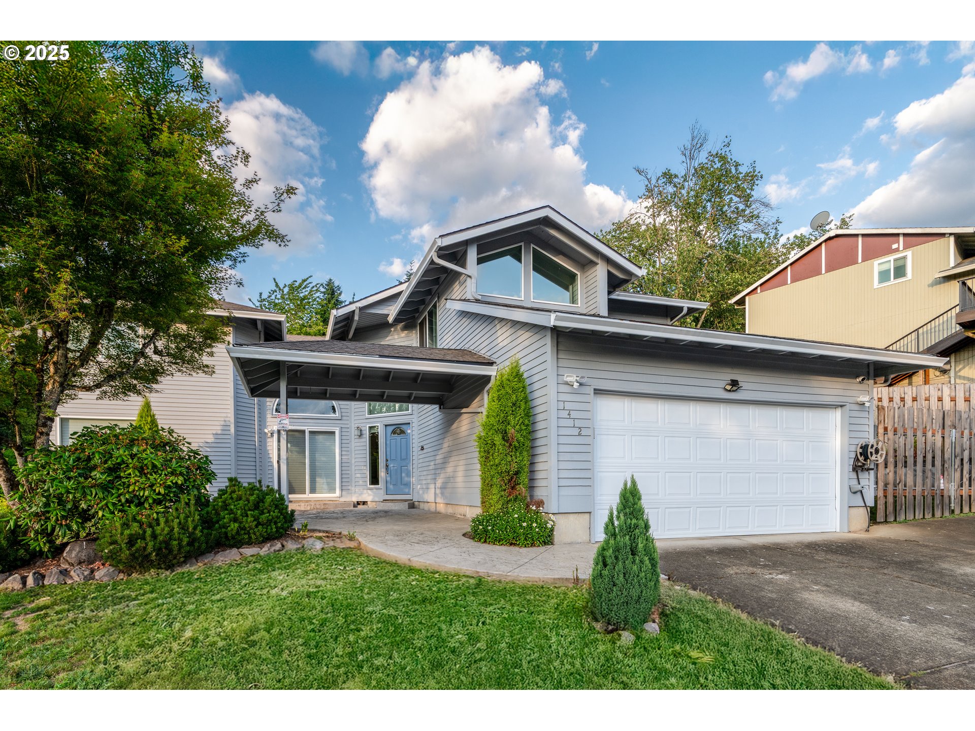 1412 SW CHASTAIN AVE