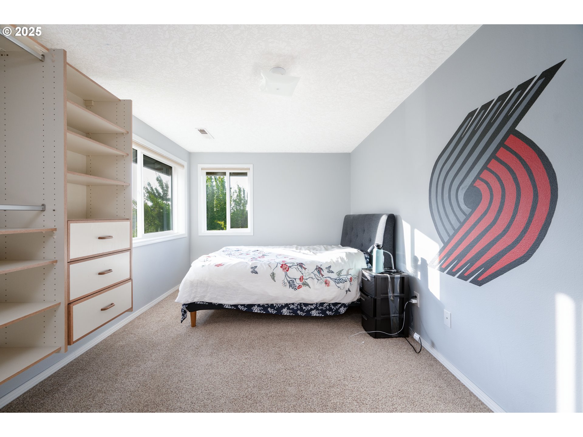 1412 SW CHASTAIN AVE