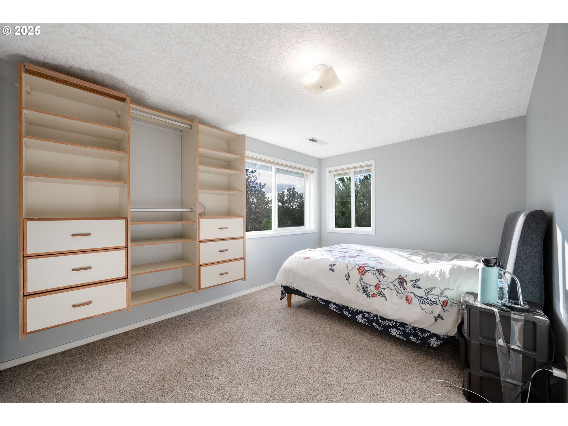 1412 SW CHASTAIN AVE