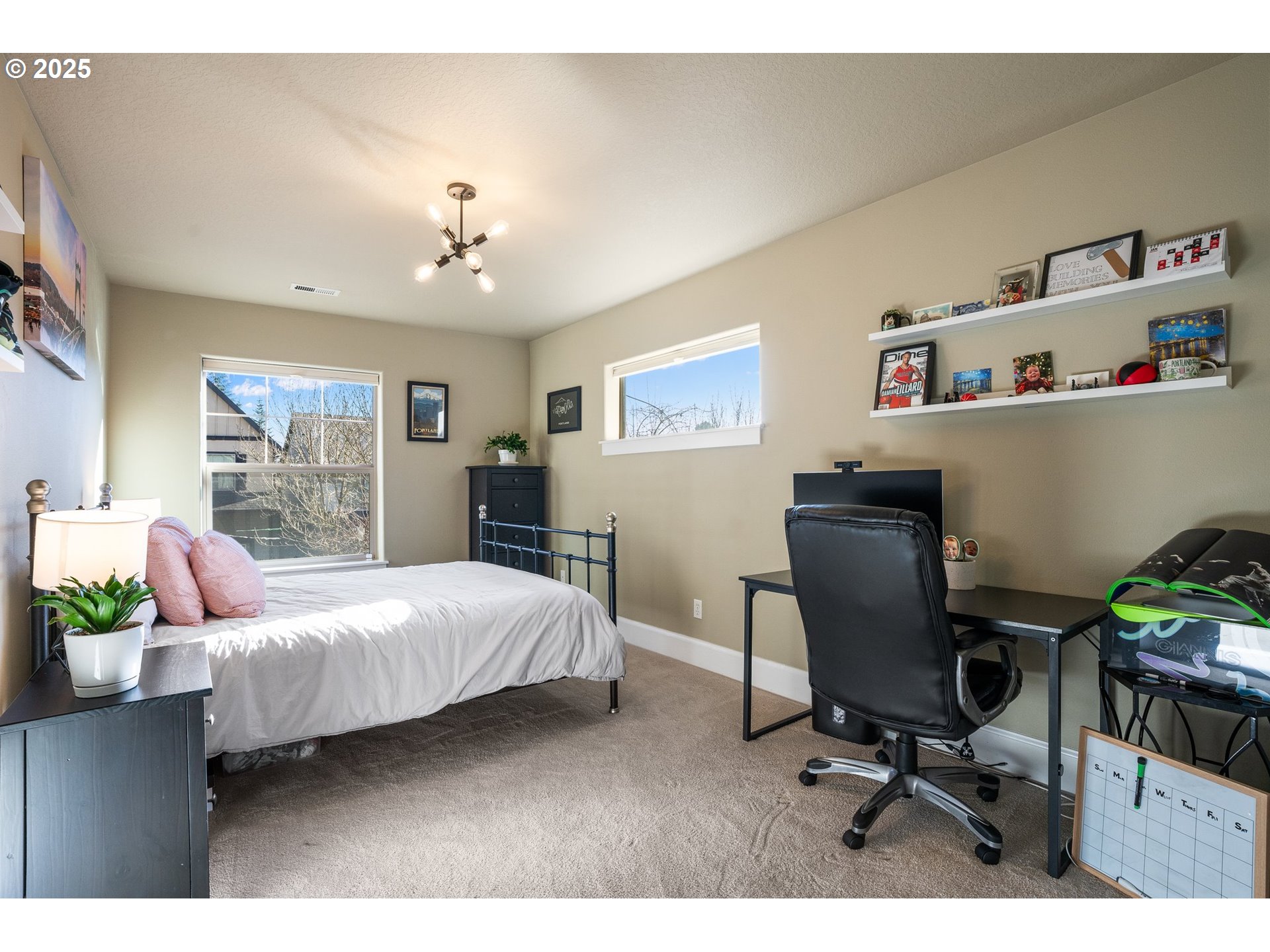 5689 NW LARK MEADOW TER