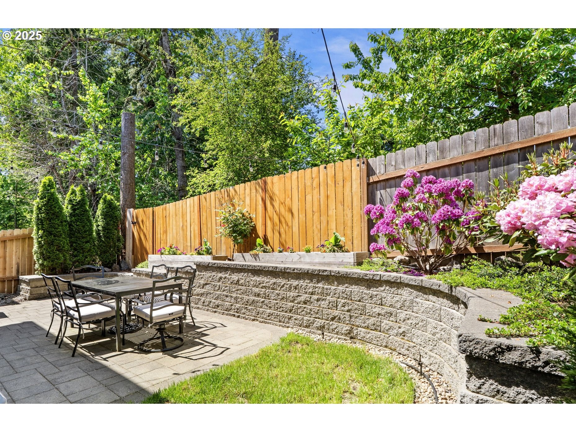 5689 NW LARK MEADOW TER