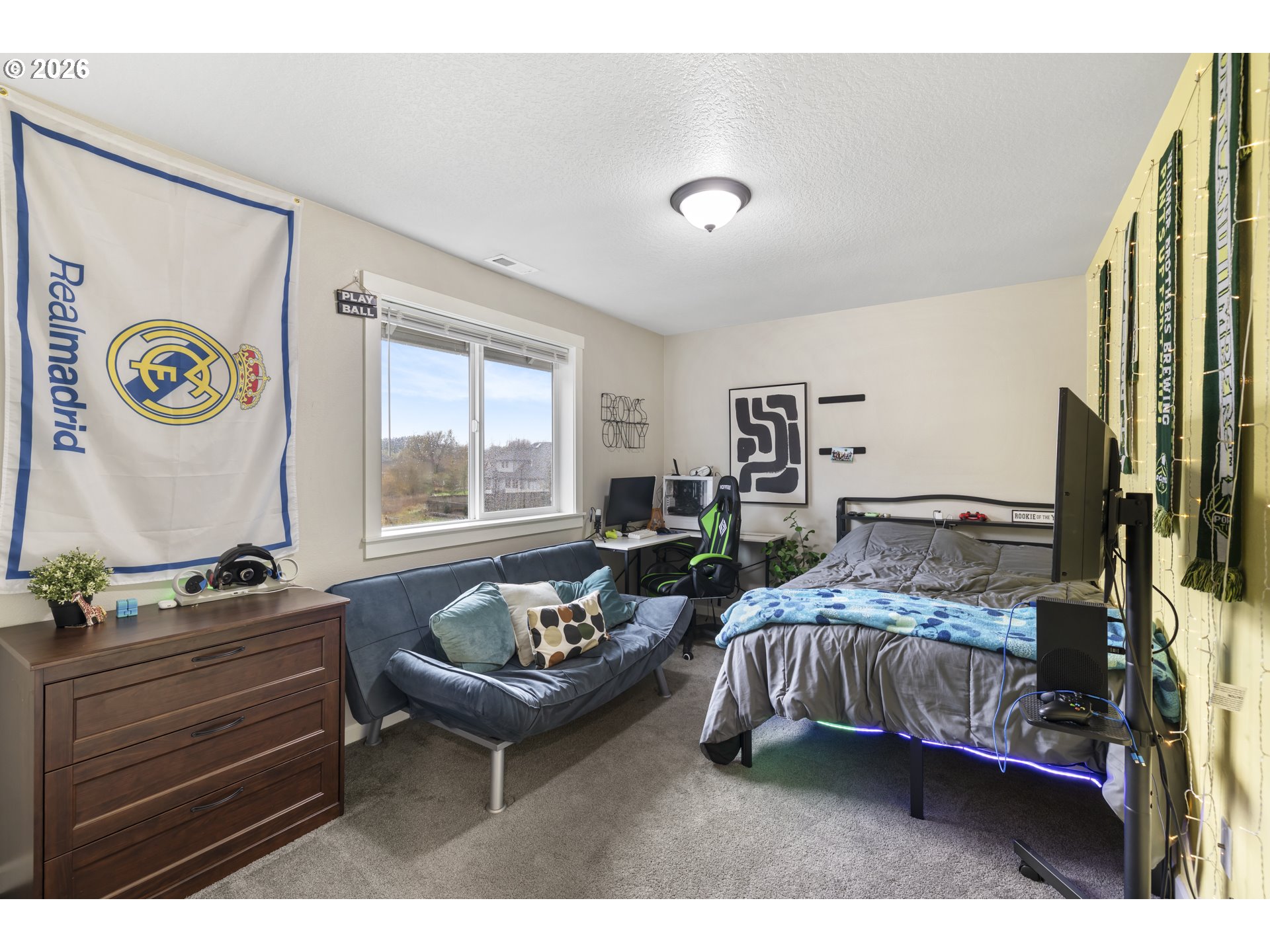 2049 NW MCGAREY DR, McMinnville